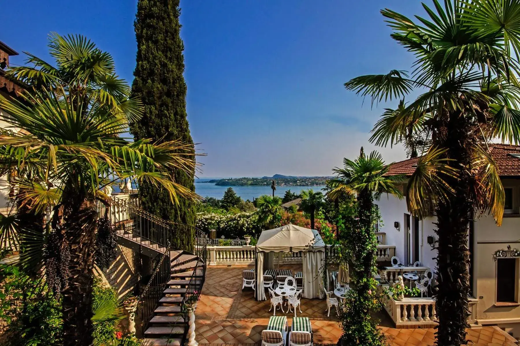 Balcony/Terrace in Park Hotel Ville Montefiori