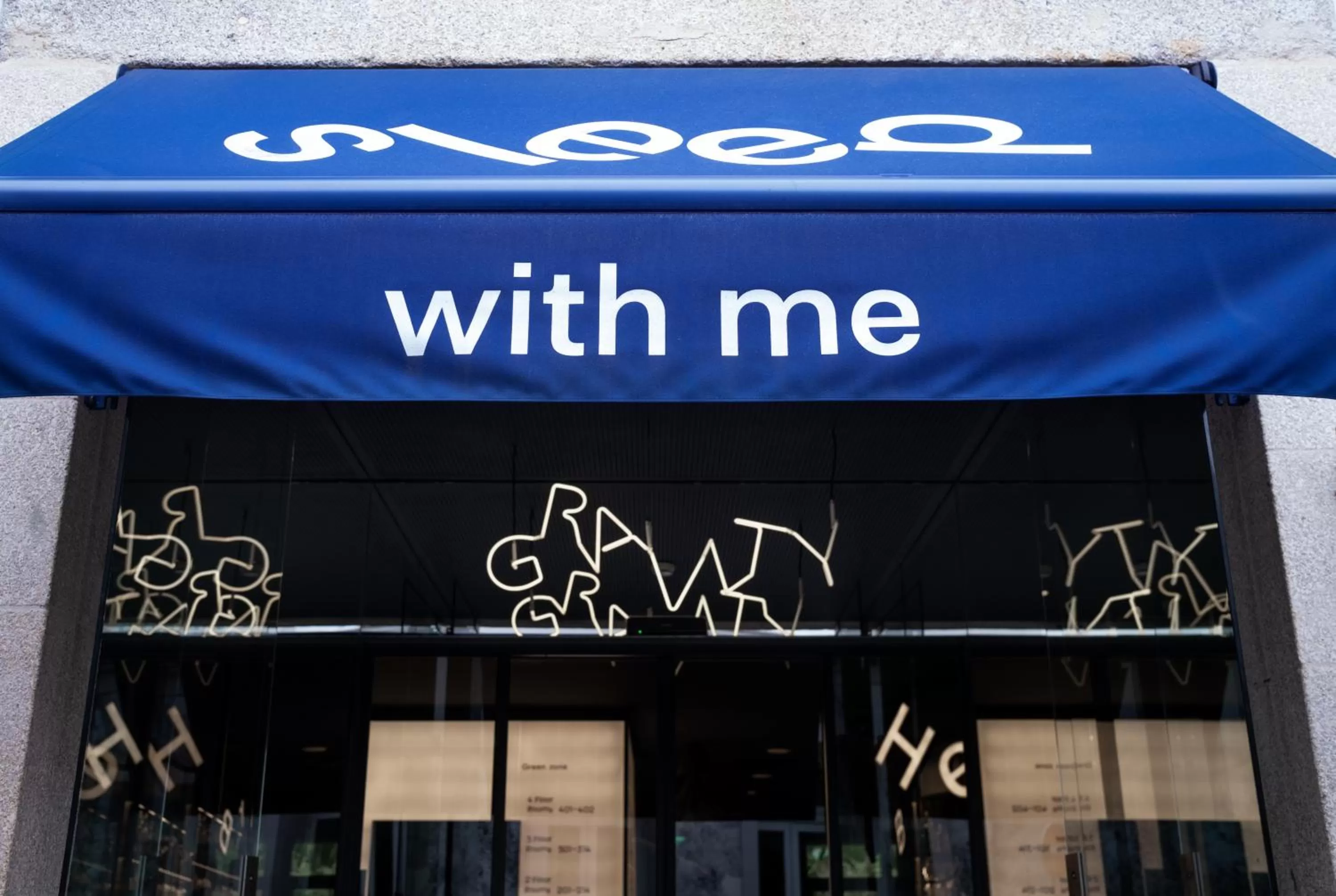 Facade/entrance in chic&basic Gravity