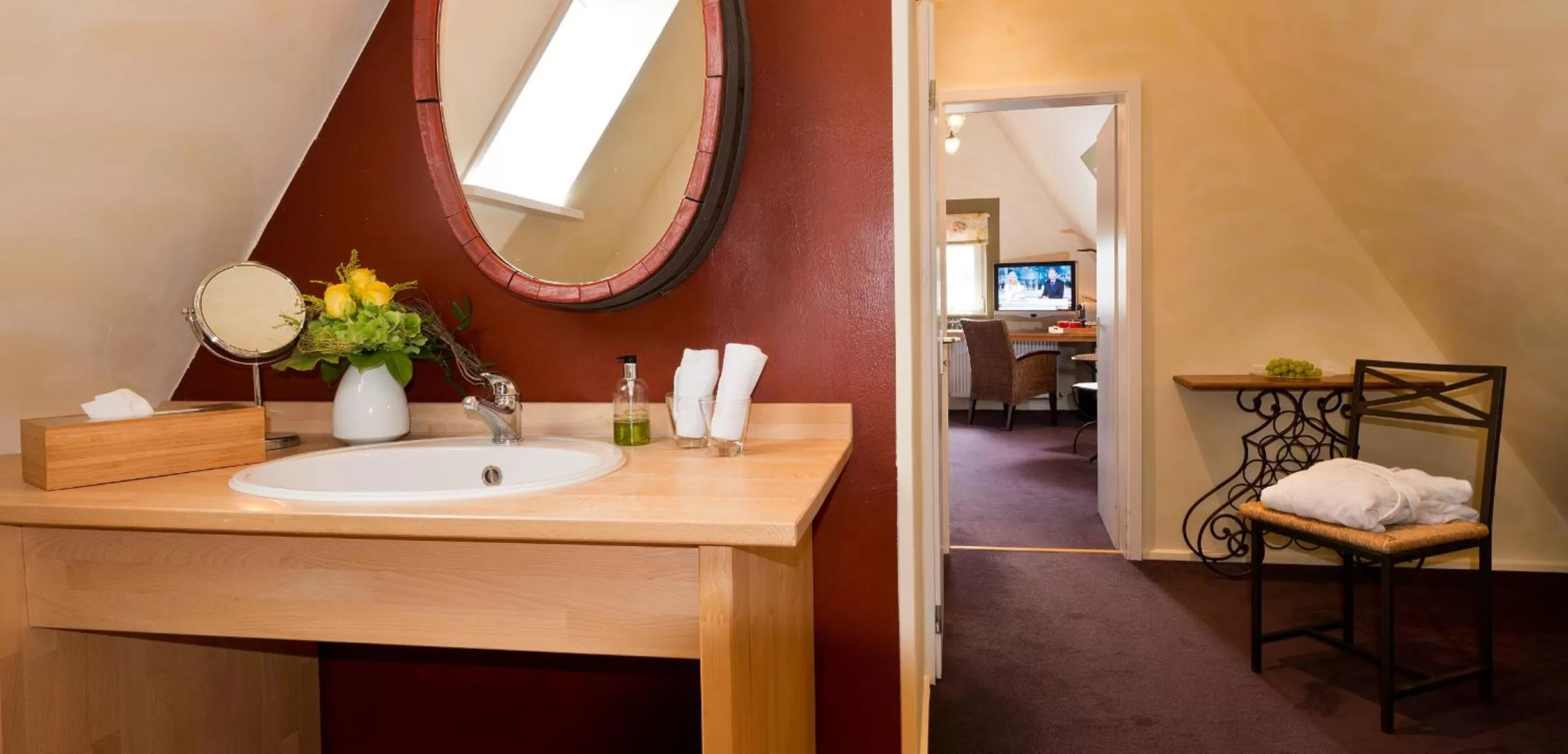 Bathroom, Bed in Laurentius Boutique-Hotel & Restaurant