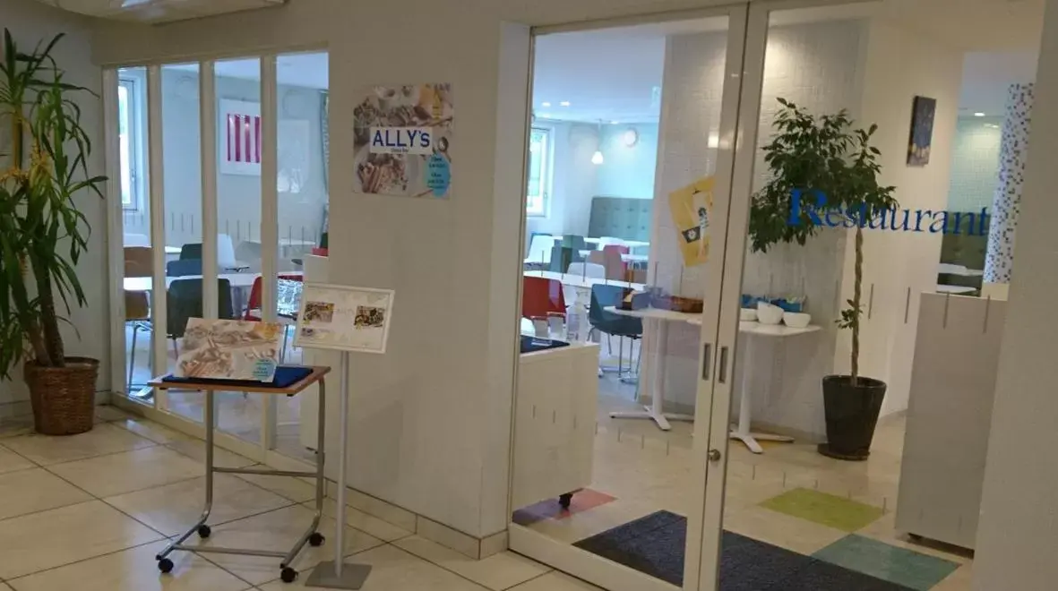 Restaurant/places to eat in La'gent Hotel Osaka Bay Restaurant/places to eat in La'gent Hotel Osaka Bay