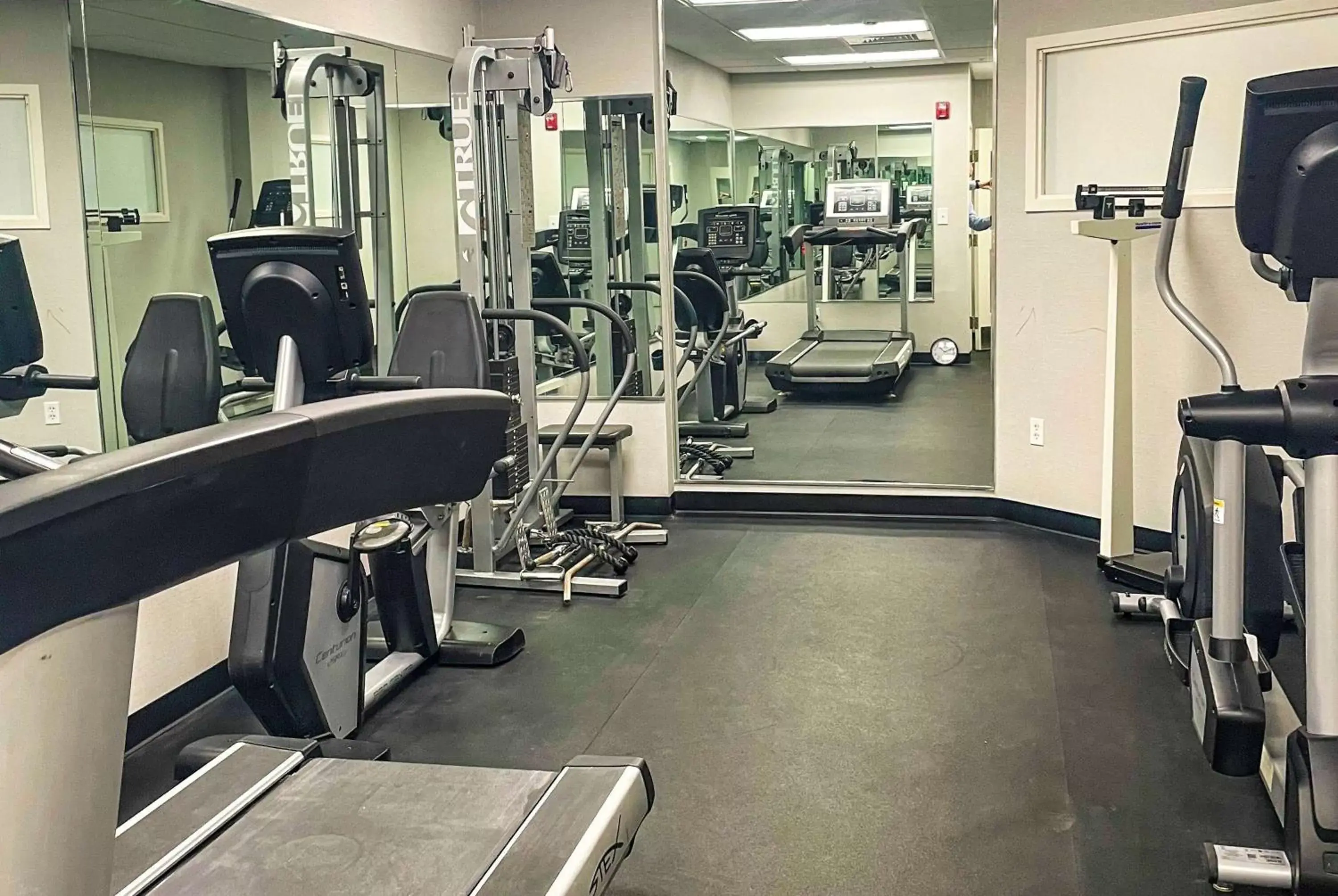 Activities, Fitness Center/Facilities in Wingate by Wyndham Panama City Area Lynn Haven