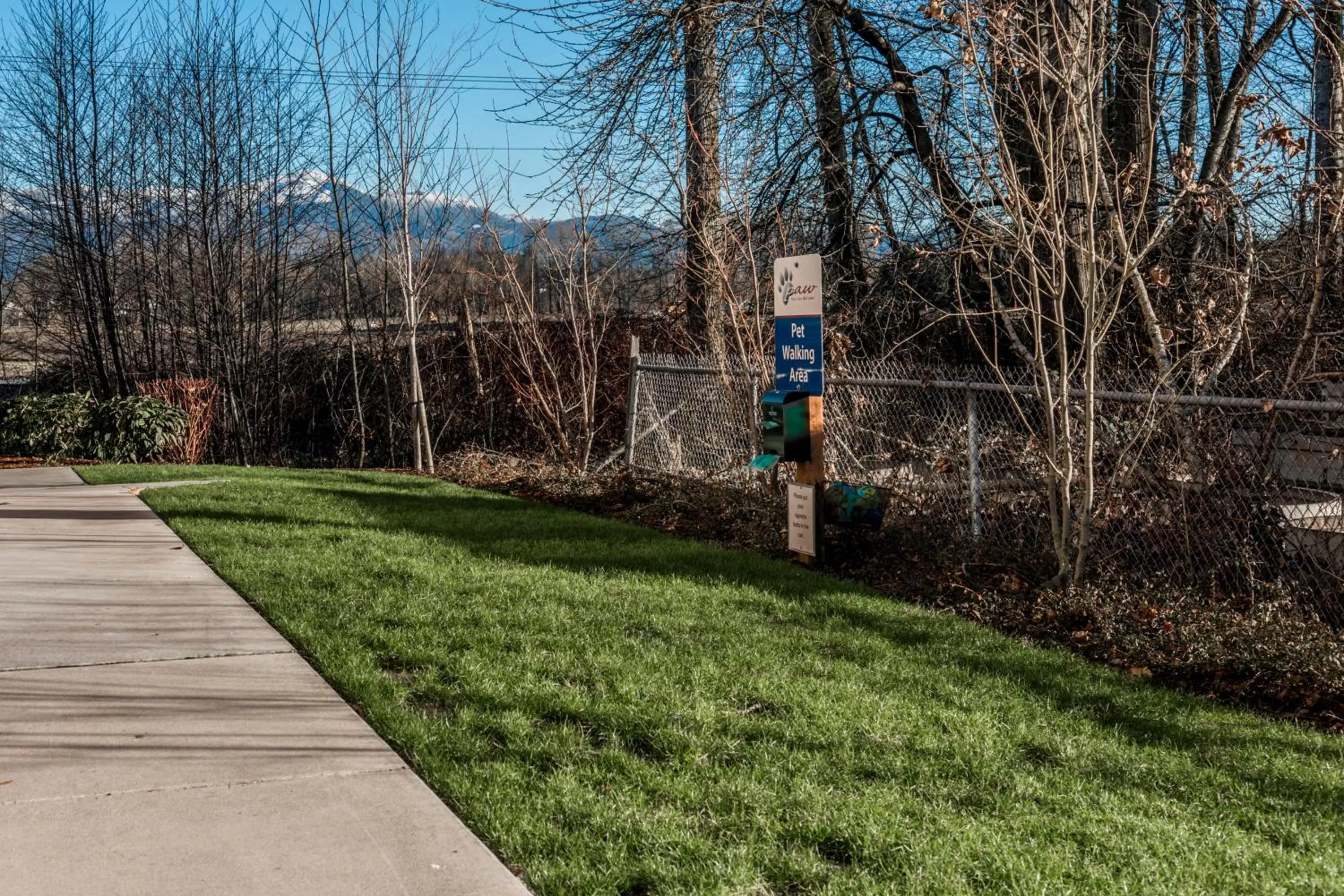 Lobby or reception in Candlewood Suites Burlington by IHG