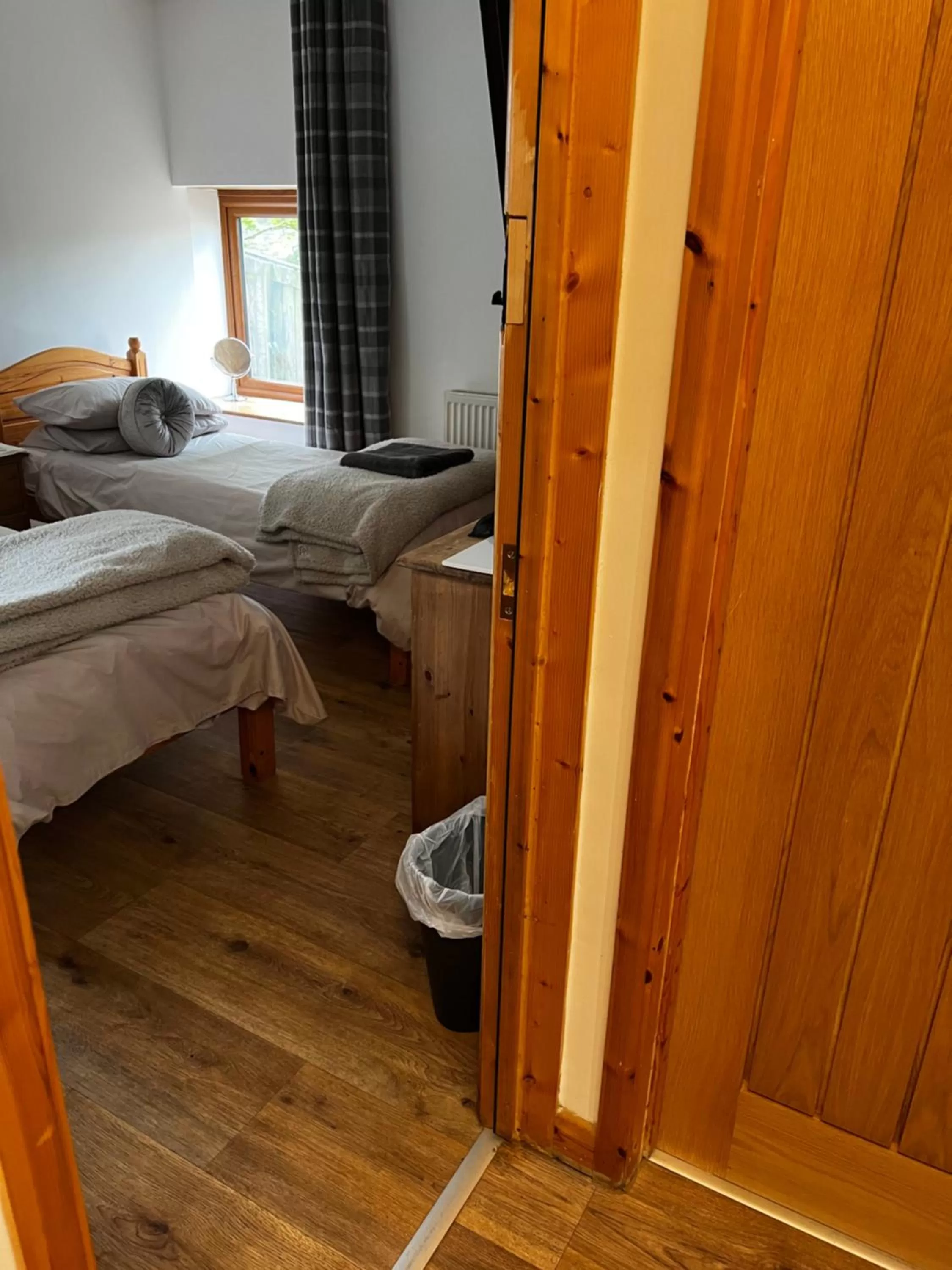 Bedroom, Bed in Beudy Bach