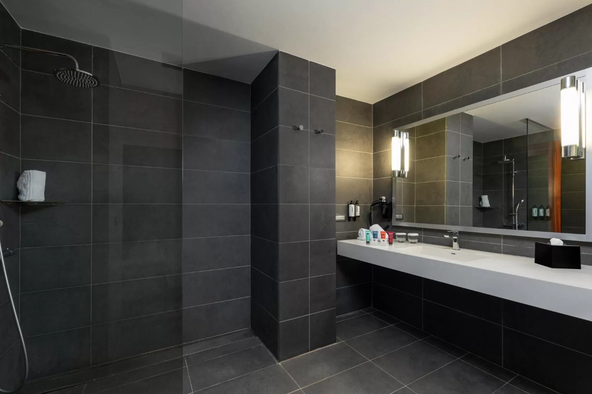 Shower in Hotel LIVVO Fataga