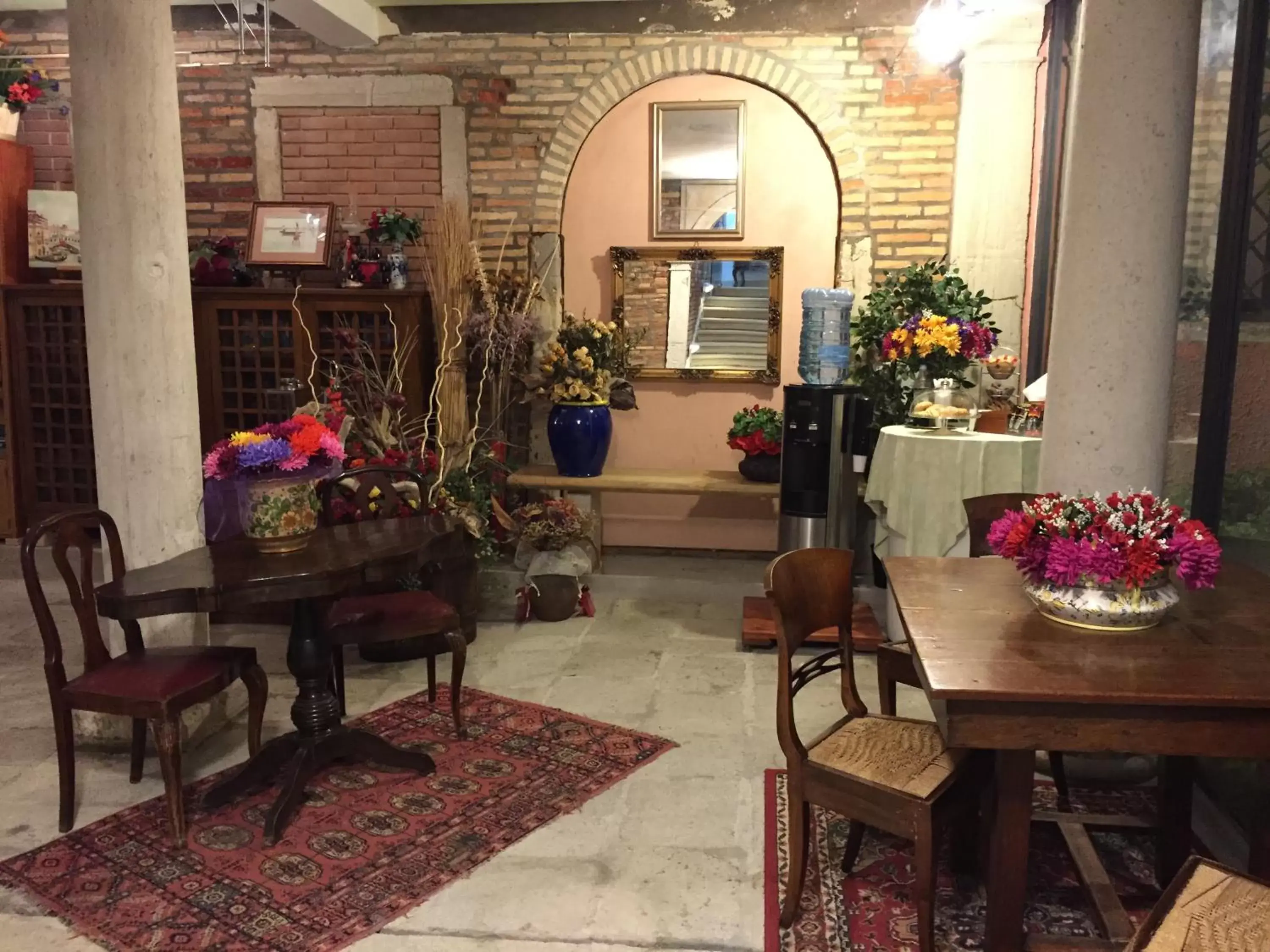 Food and drinks, Lobby/Reception in Casa Antico Portego