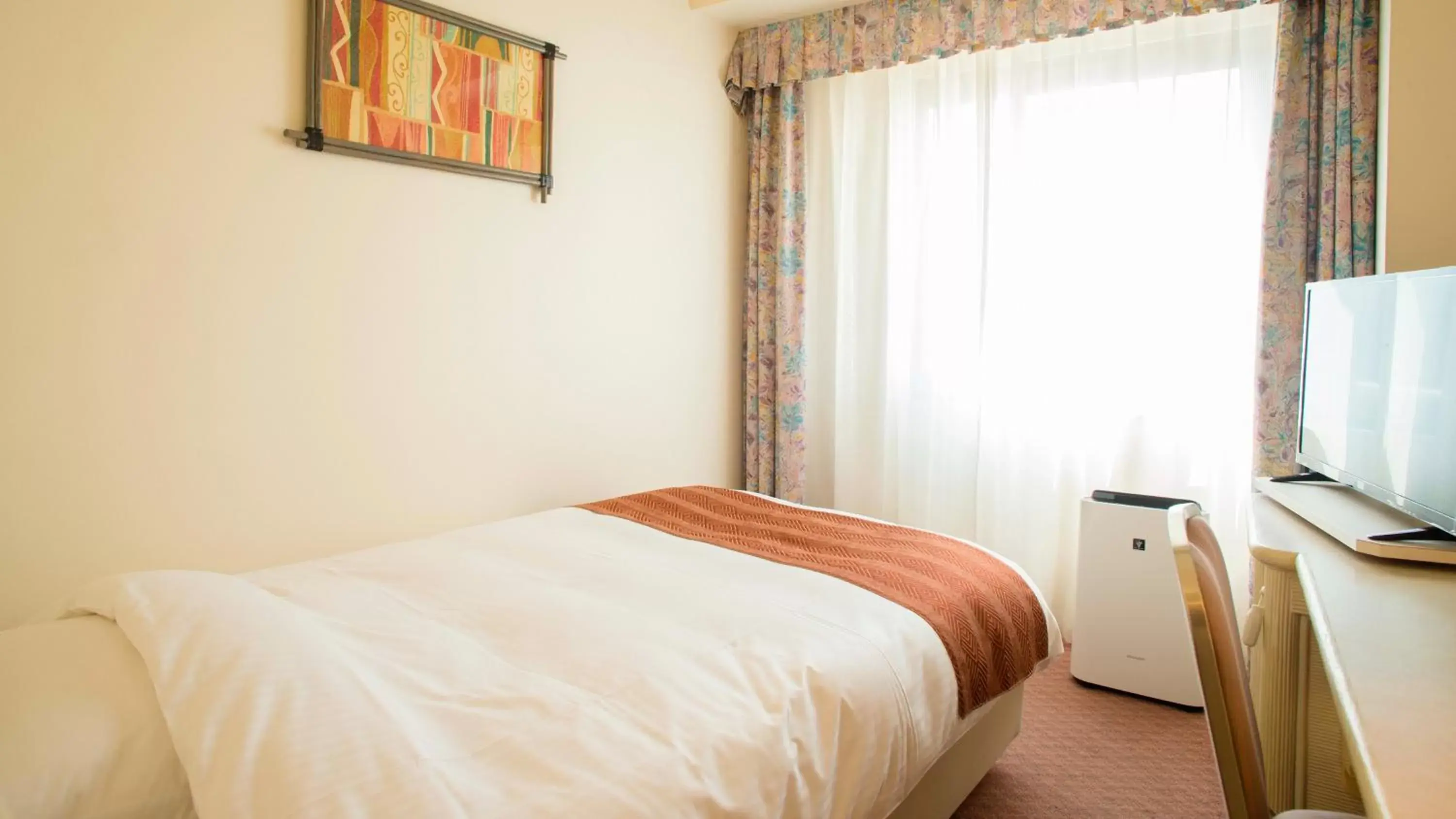Photo of the whole room, Bed in ANA Holiday Inn Resort Miyazaki, an IHG Hotel