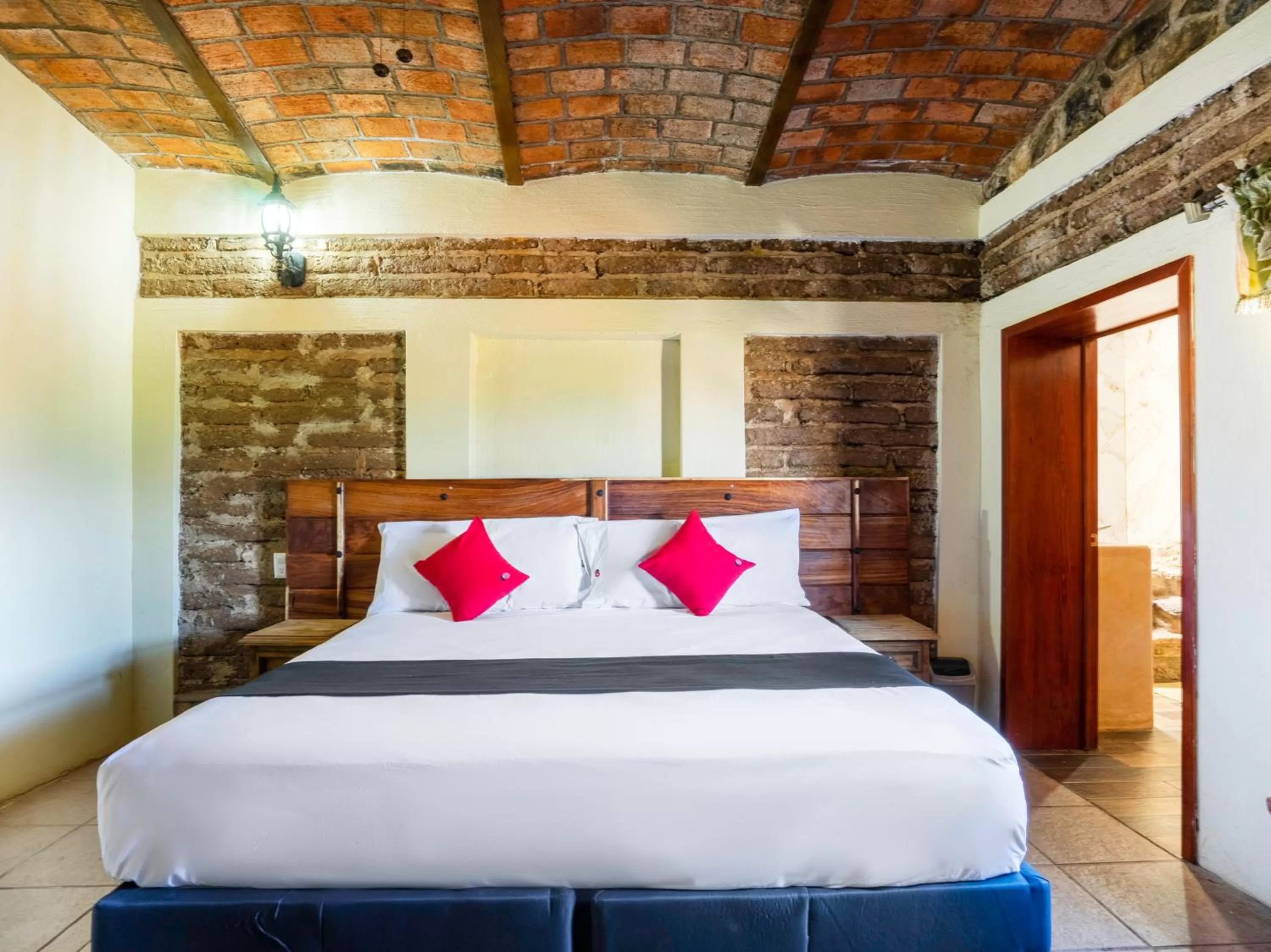 Bedroom in Capital O Hotel Posada Terraza, Tequila Jalisco