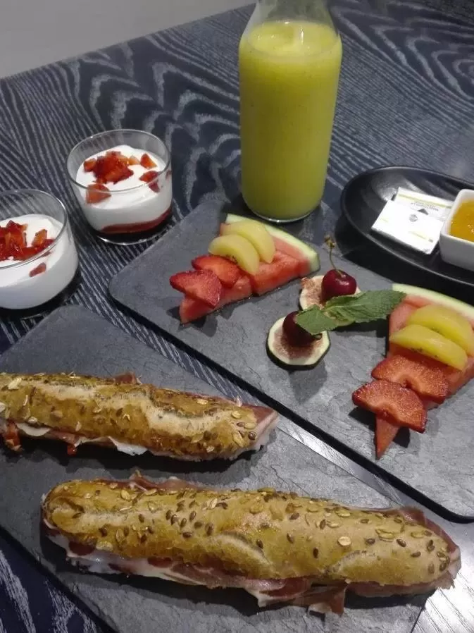 Breakfast, Food in Cal Music B&B