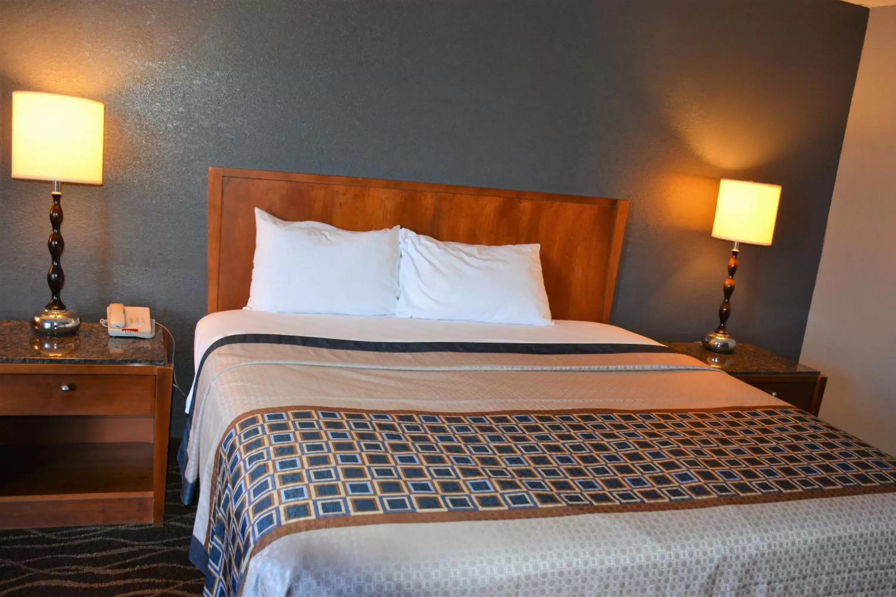 Bed in Travelodge by Wyndham Walterboro