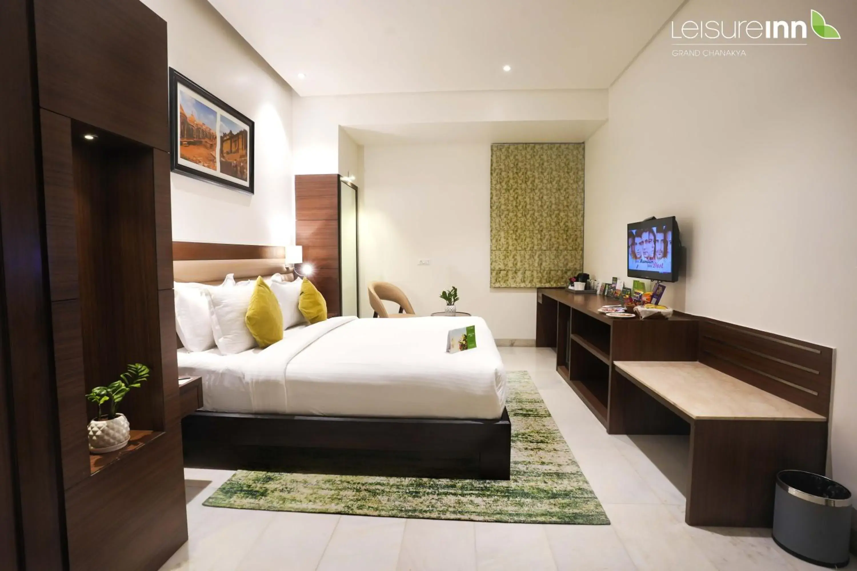 Leisure Inn Grand Chanakya