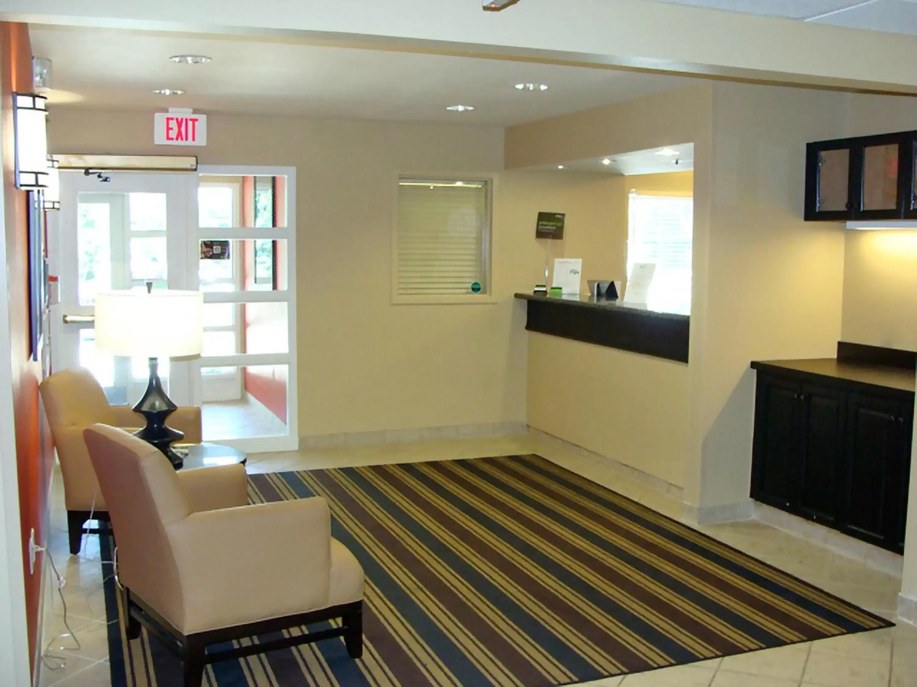 Lobby or reception, Lobby/Reception in Extended Stay America Suites - Piscataway - Rutgers University