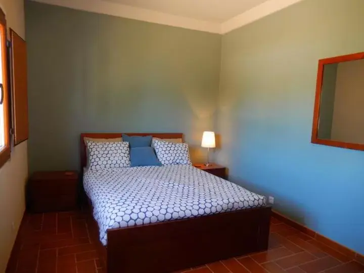 Bed in Quinta Laranjal da Arrabida