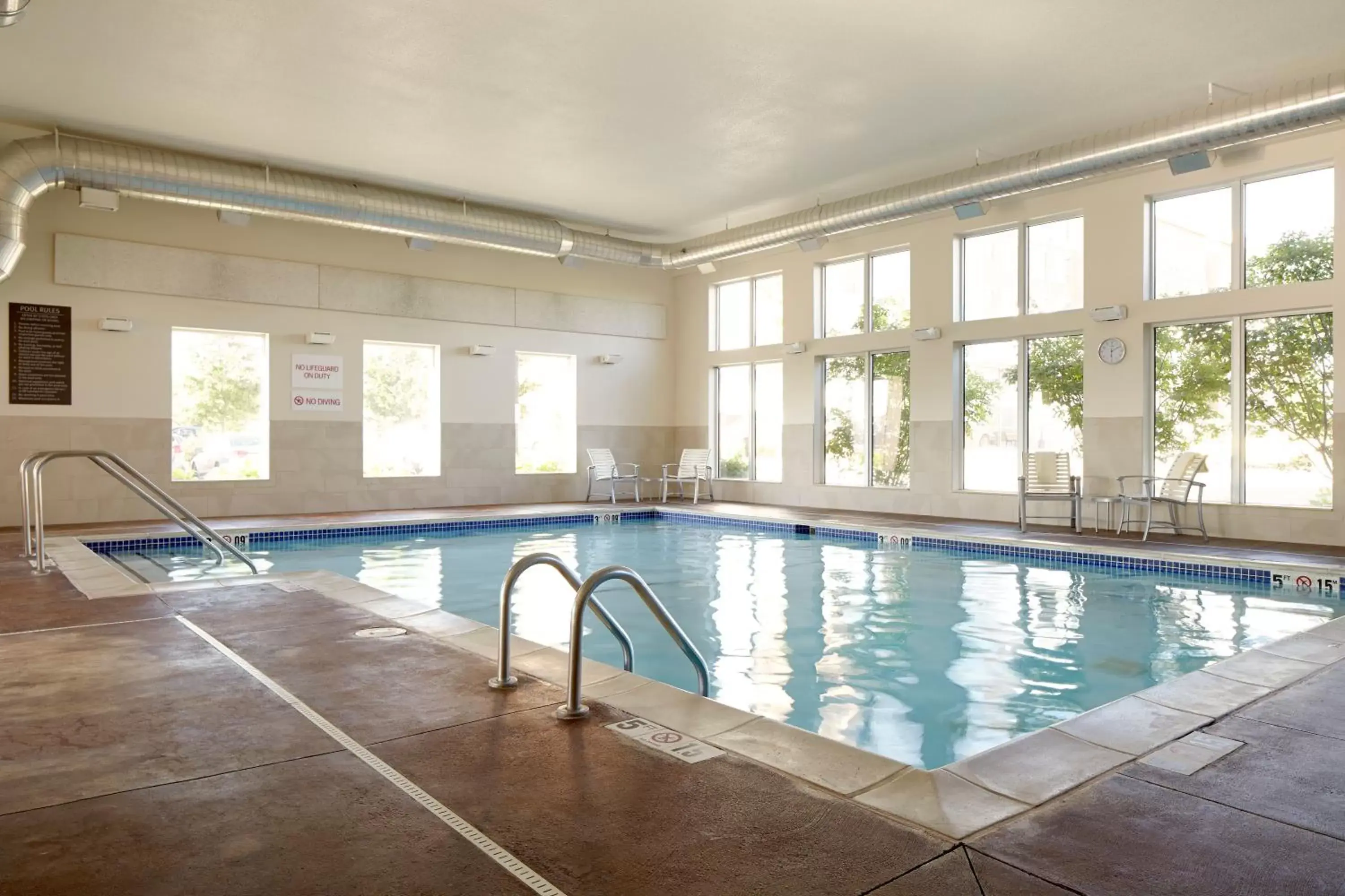 Swimming Pool in Hyatt Place Waco - South