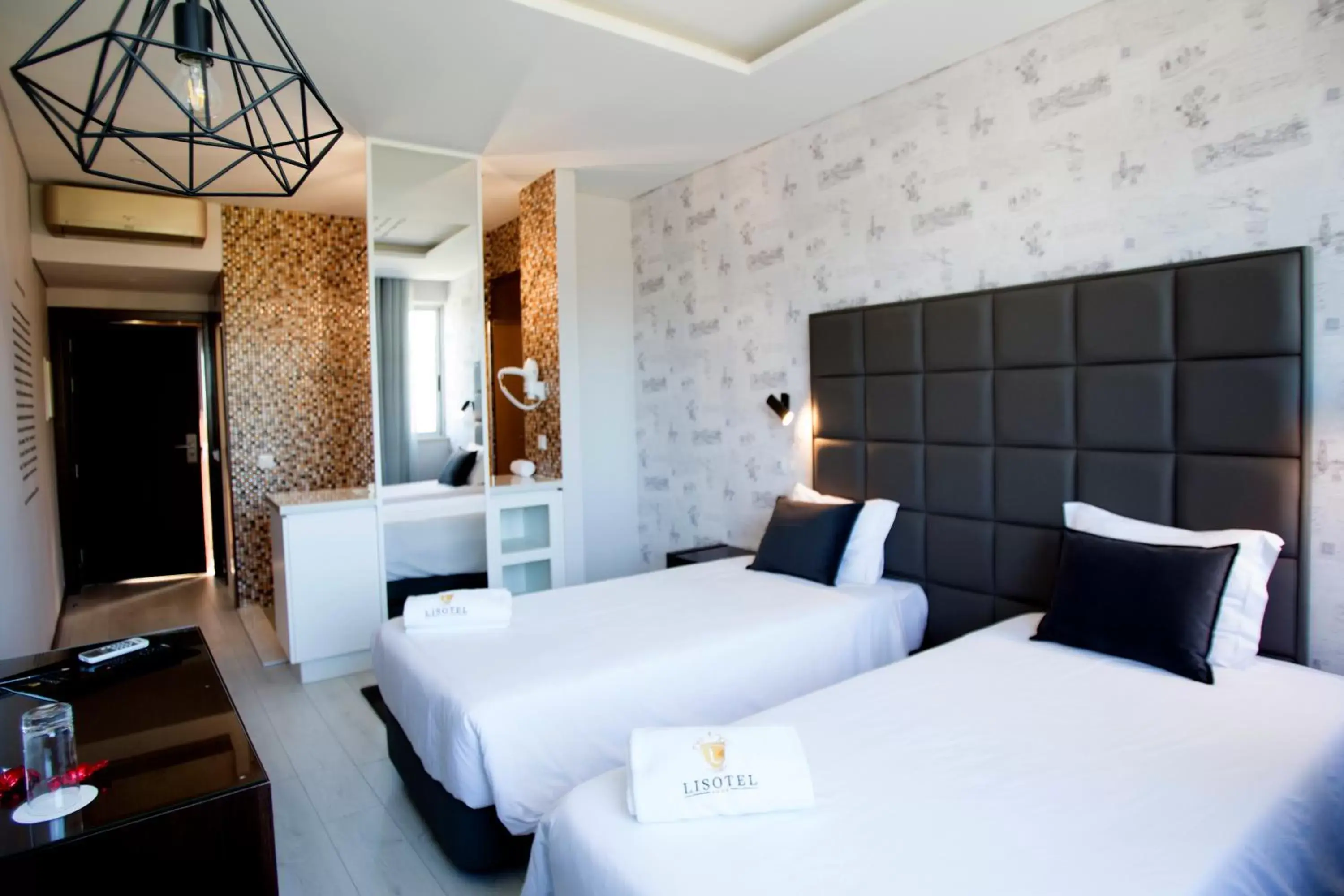 Business facilities, Bed in Lisotel - Hotel & Spa