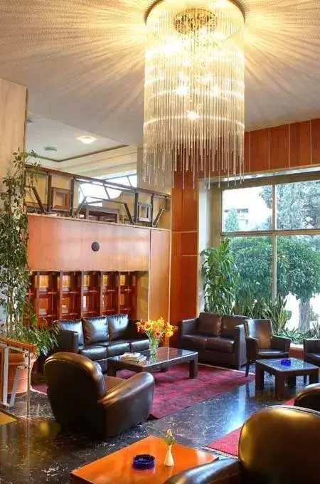 Lounge or bar, Lobby/Reception in Hotel Samaras