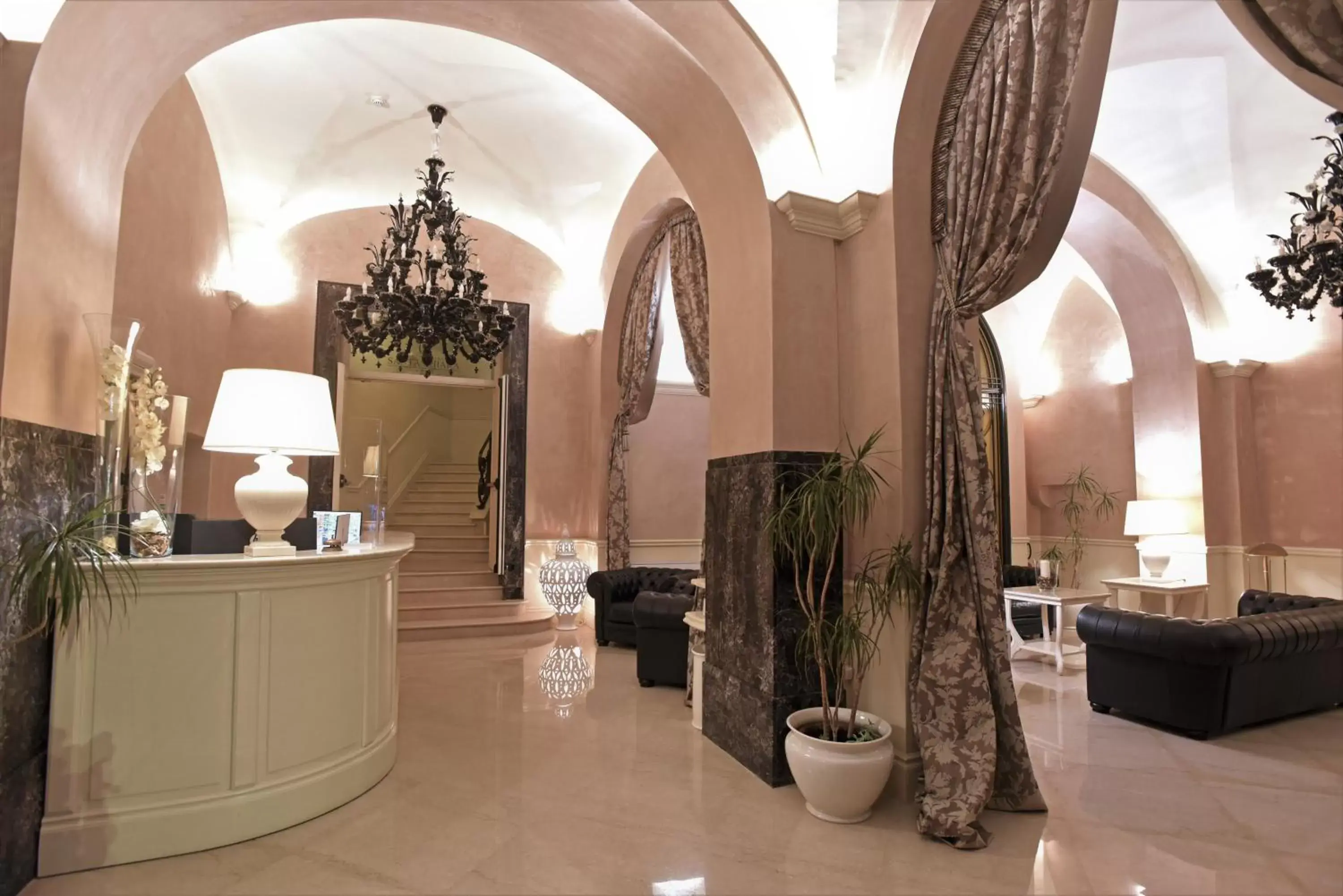 Lobby or reception, Lobby/Reception in Suite Hotel Santa Chiara
