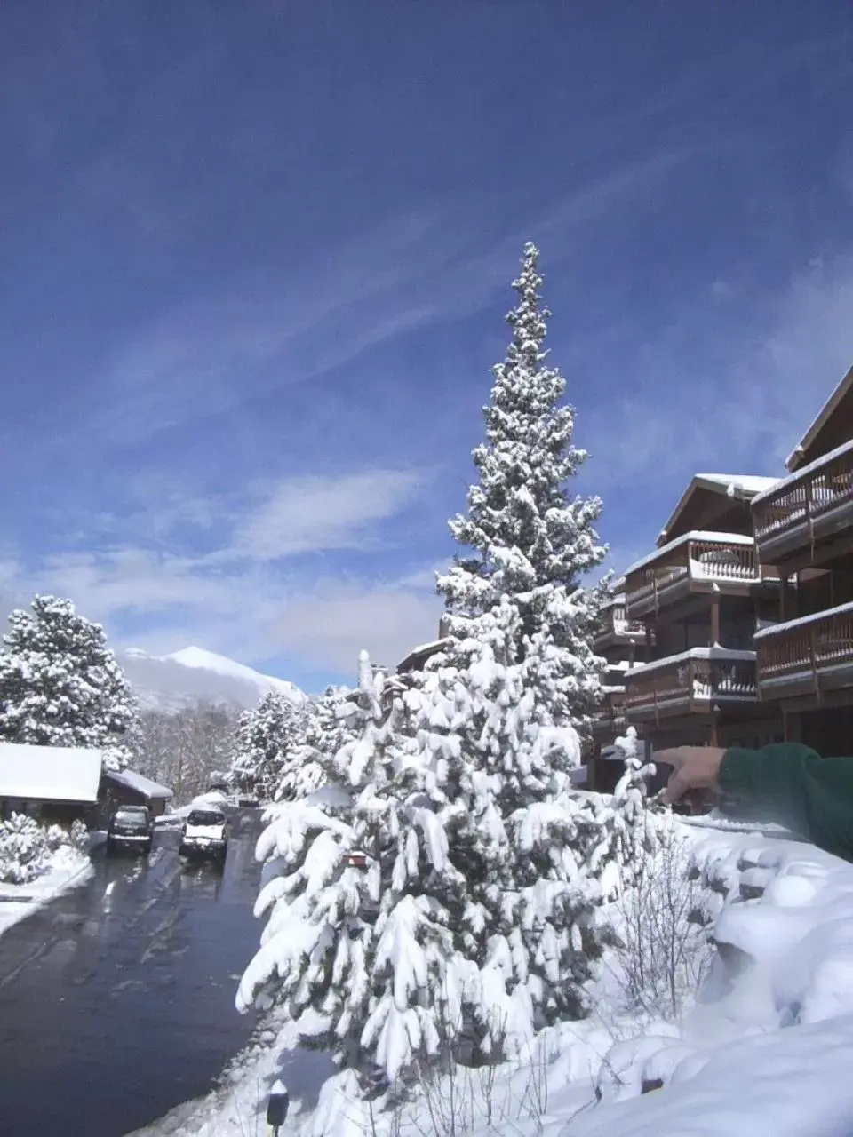 Facade/entrance in Wildwood Inn Facade/entrance in Wildwood Inn