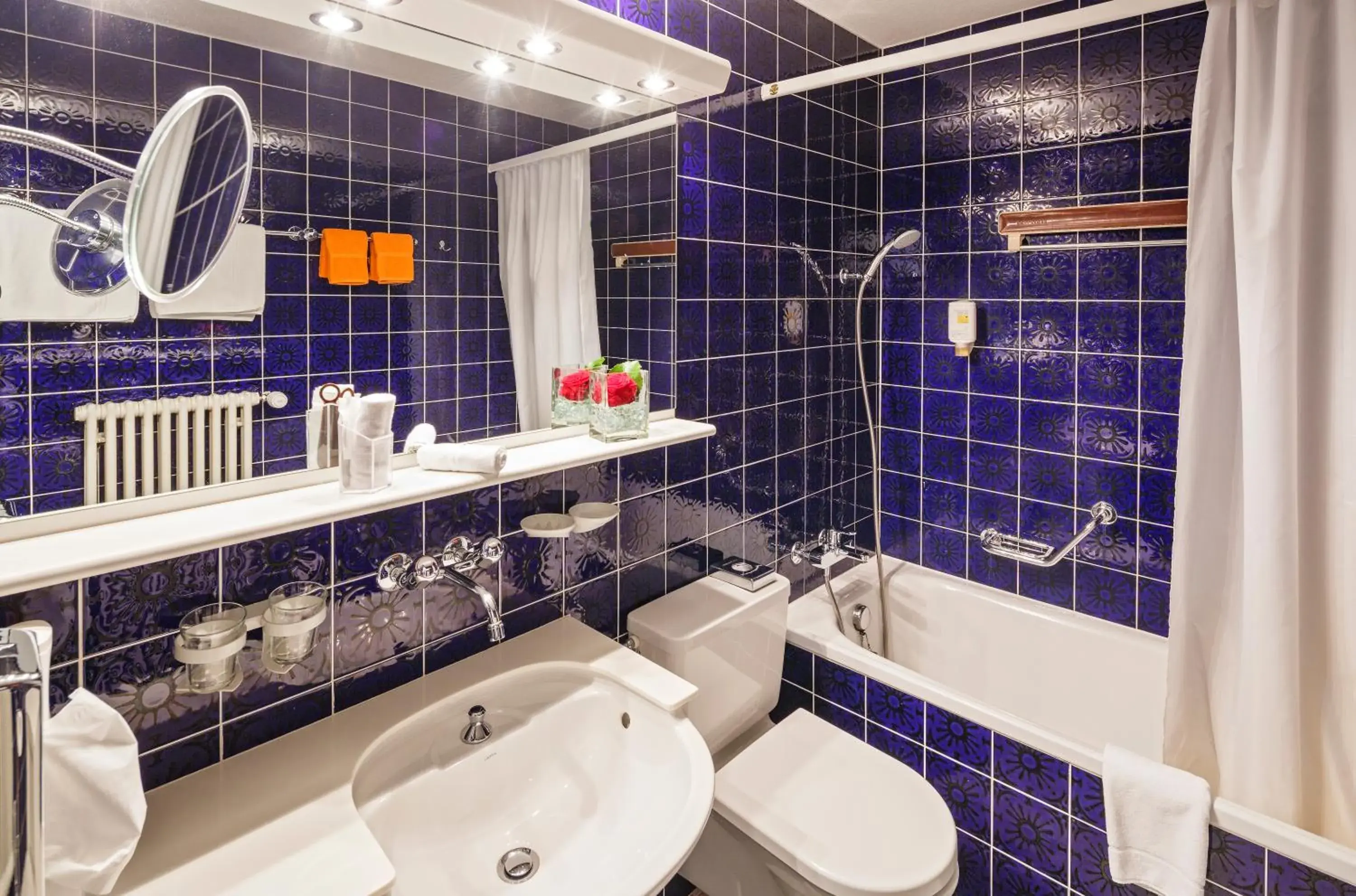 Bathroom in Stella Swiss Quality Hotel