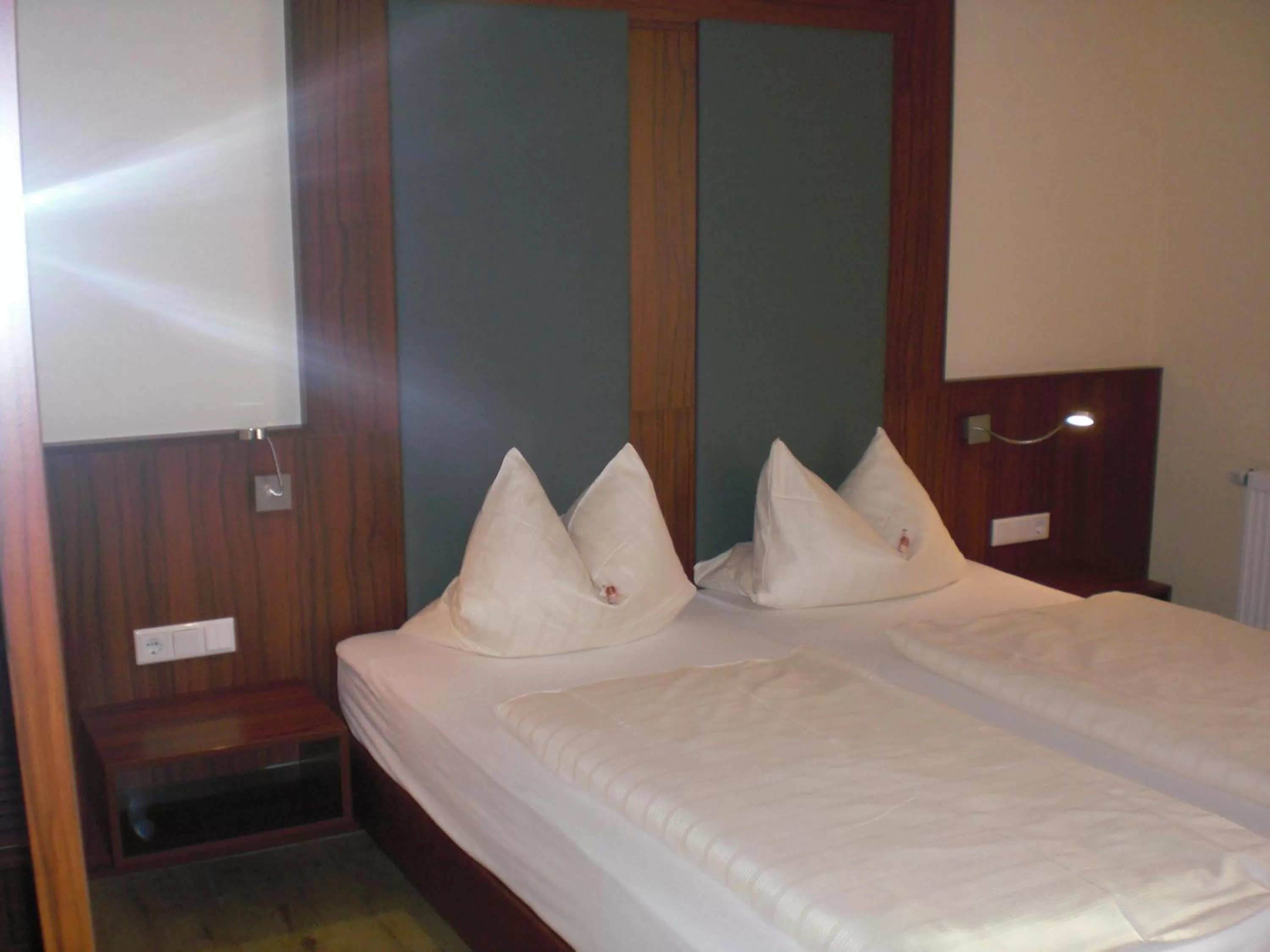 Bed in Akzent Hotel Jonathan