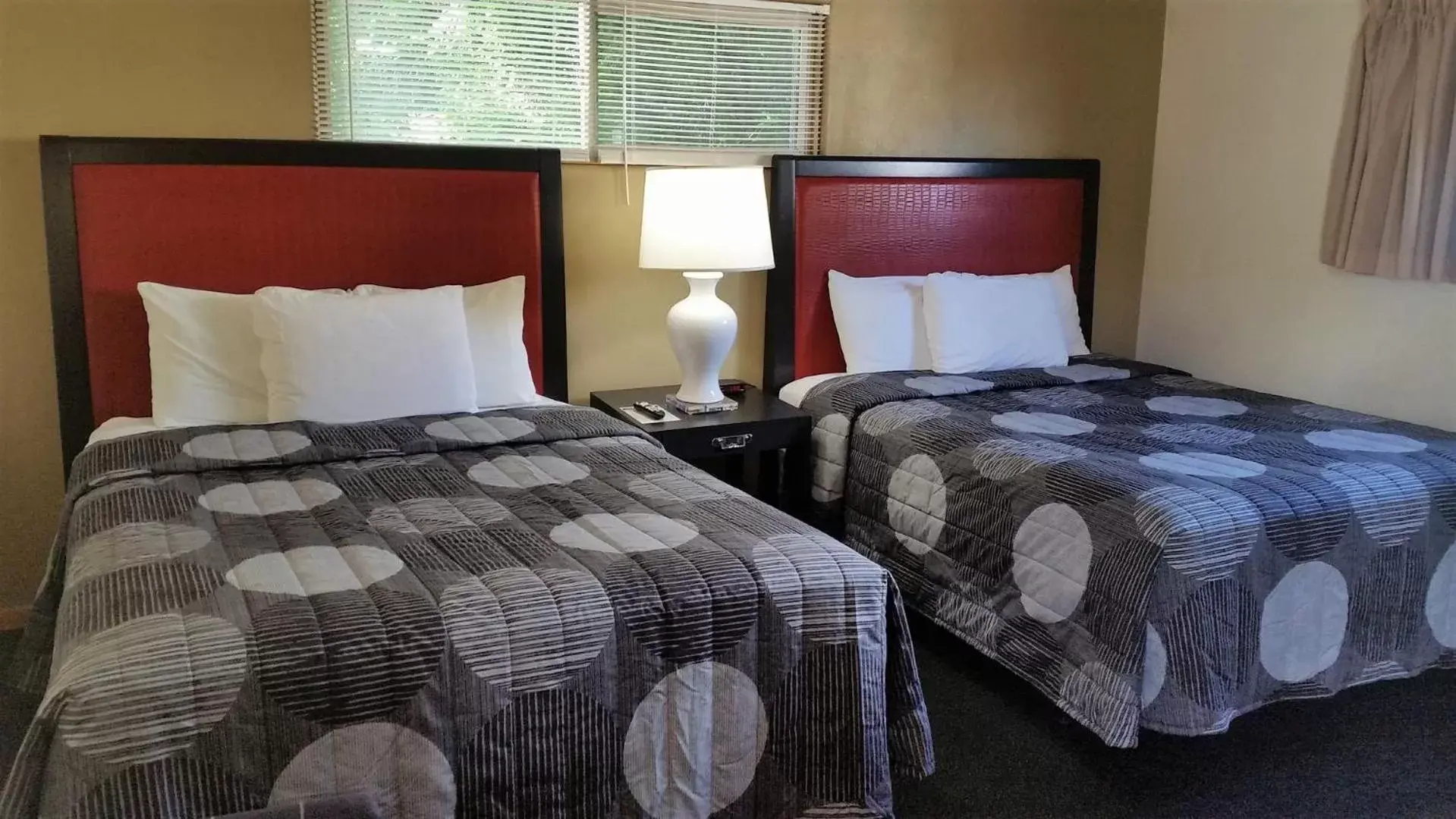 Bed in The Simplicity Inn Bed in The Simplicity Inn