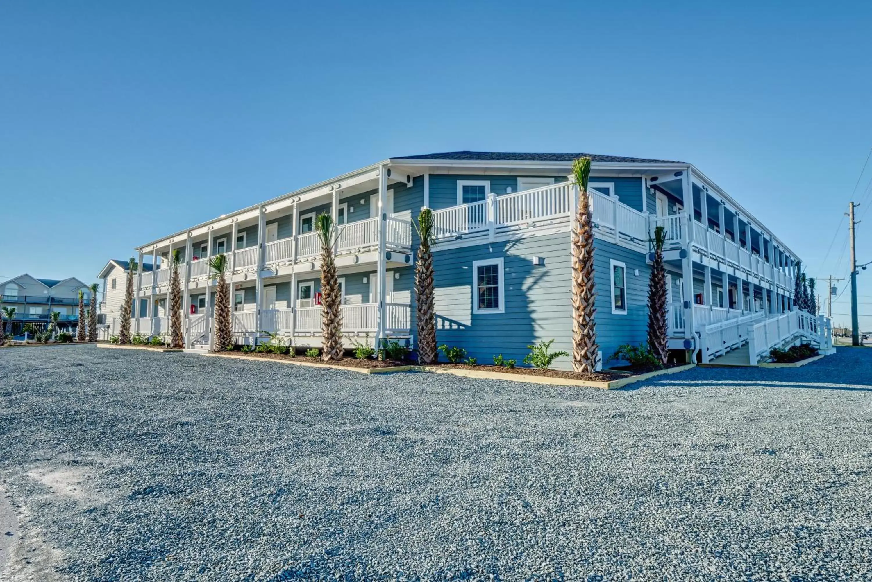 Property Building in Loggerhead Inn and Suites by Carolina Retreats