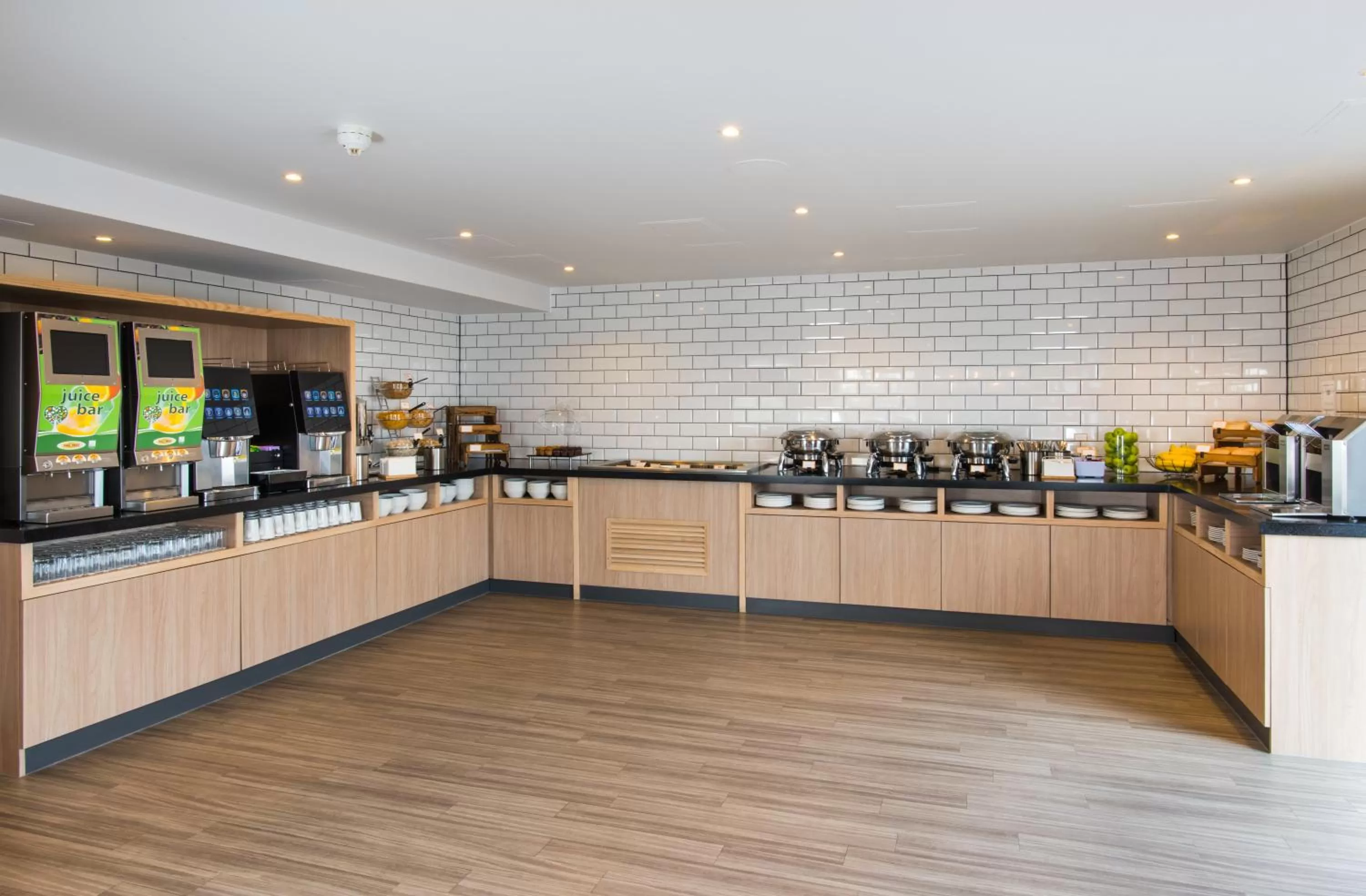 Breakfast in Holiday Inn Express Southampton West by IHG