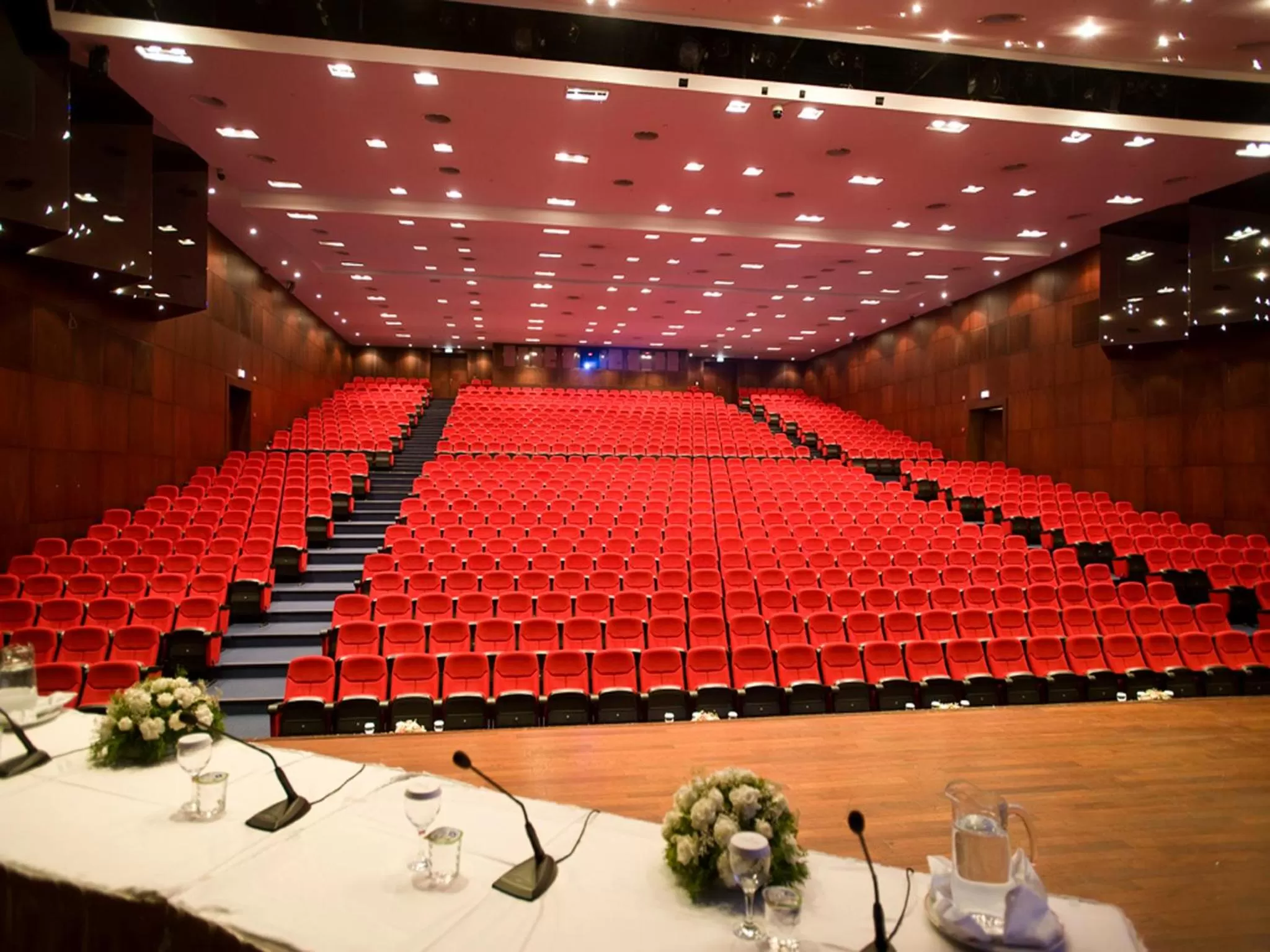 Meeting/conference room in Grand Cevahir Hotel Convention Center