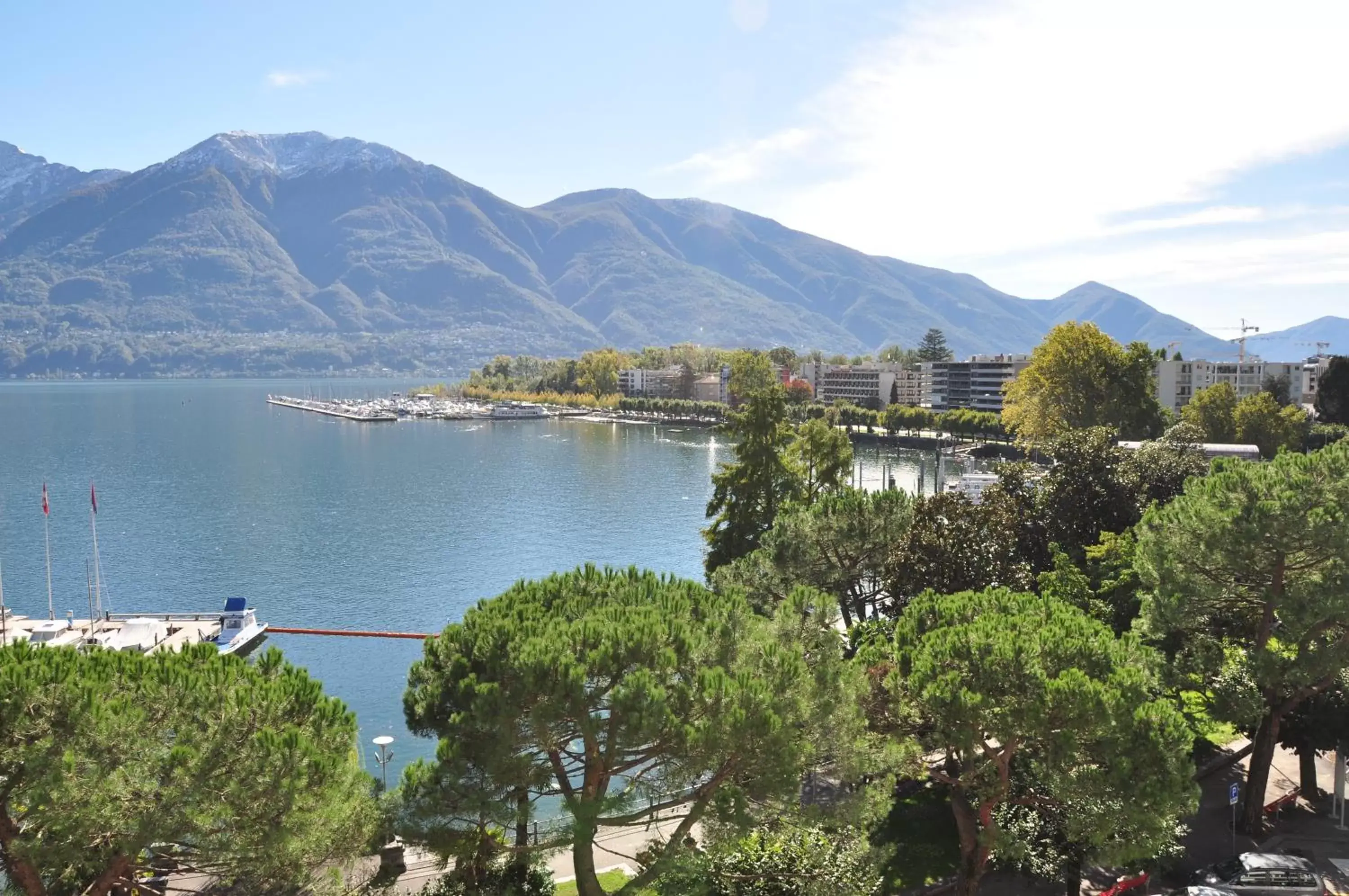 View (from property/room), Mountain View in Hotel Geranio Au Lac