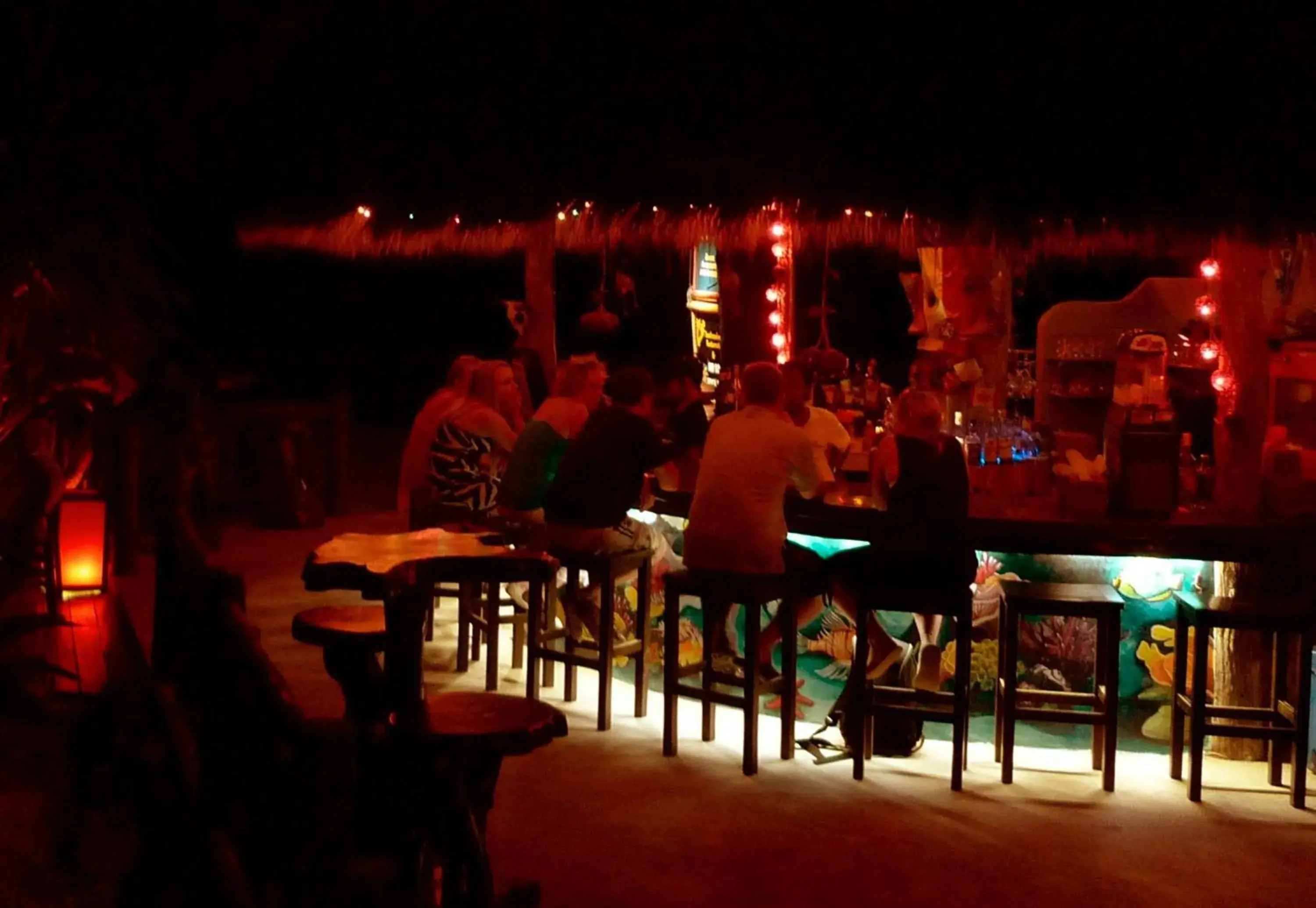 Lounge or bar, Restaurant/Places to Eat in Lanta Castaway Beach Resort