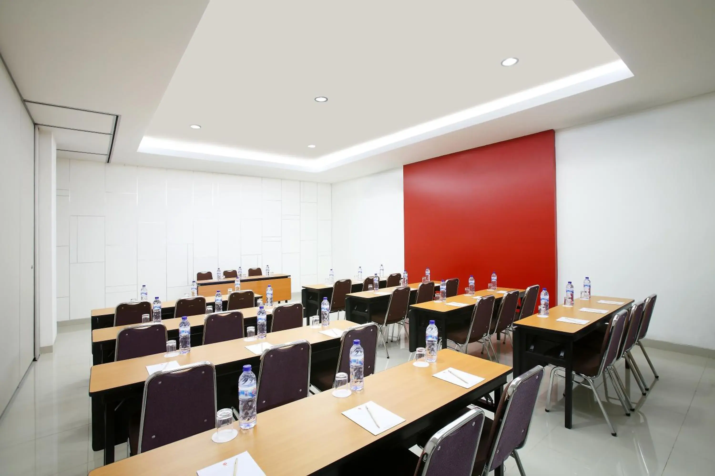 Banquet/Function facilities in Amaris Hotel Madiun