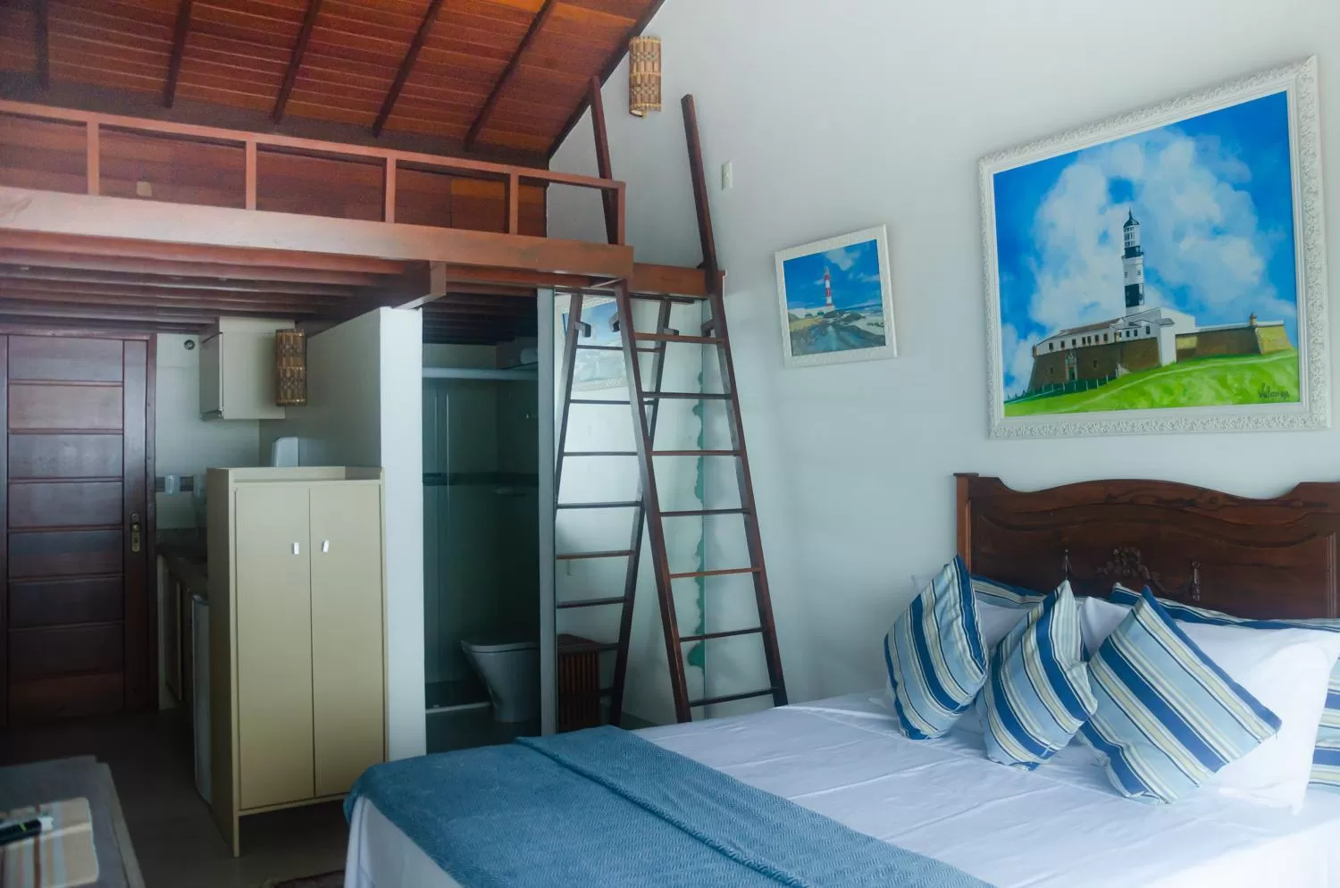 Deluxe Room with Sea View in Pousada e Hostel Chez Marianne