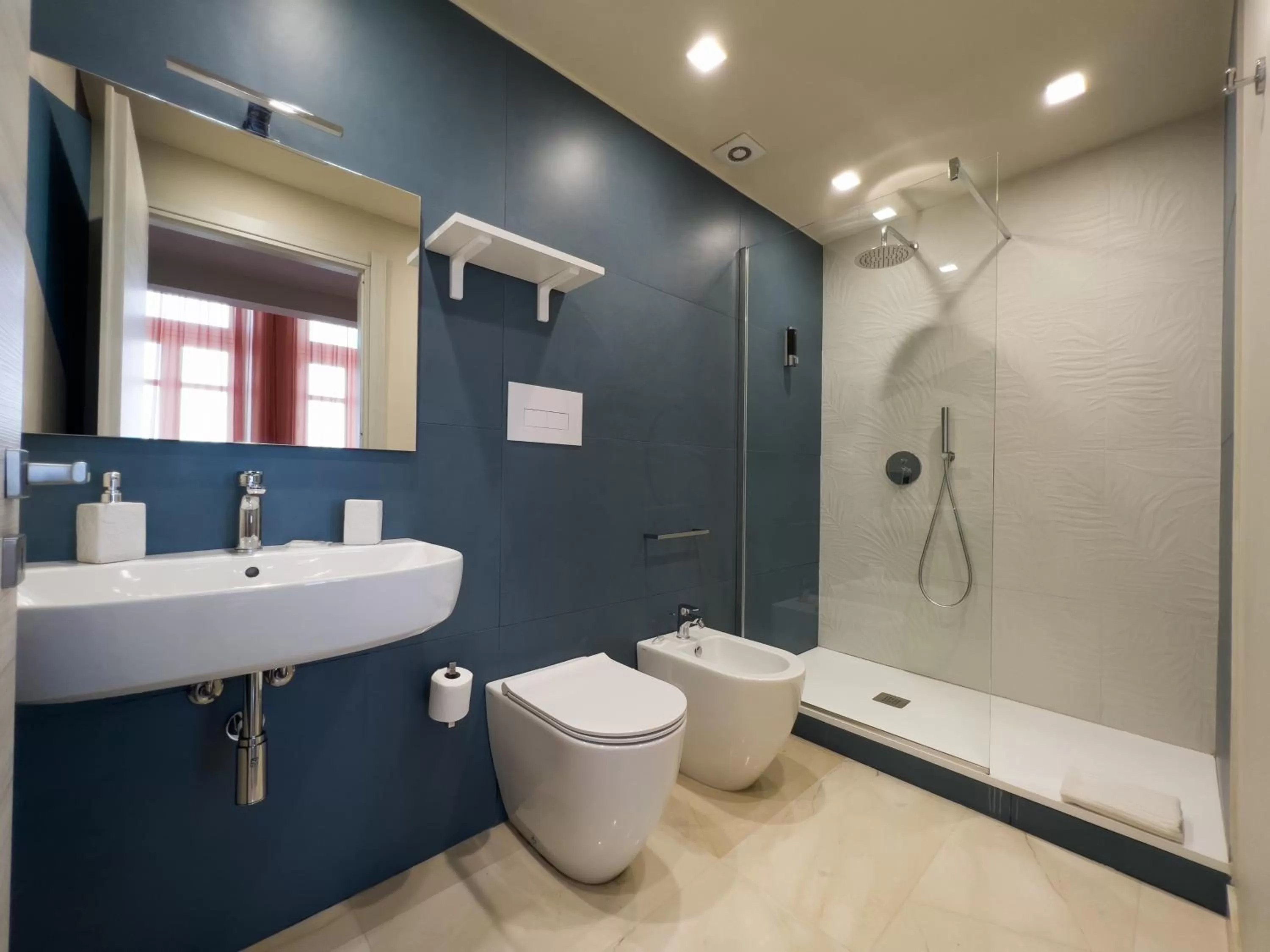 Photo of the whole room in Central Gallery Rooms- Palazzo D'Ali' Staiti XIX