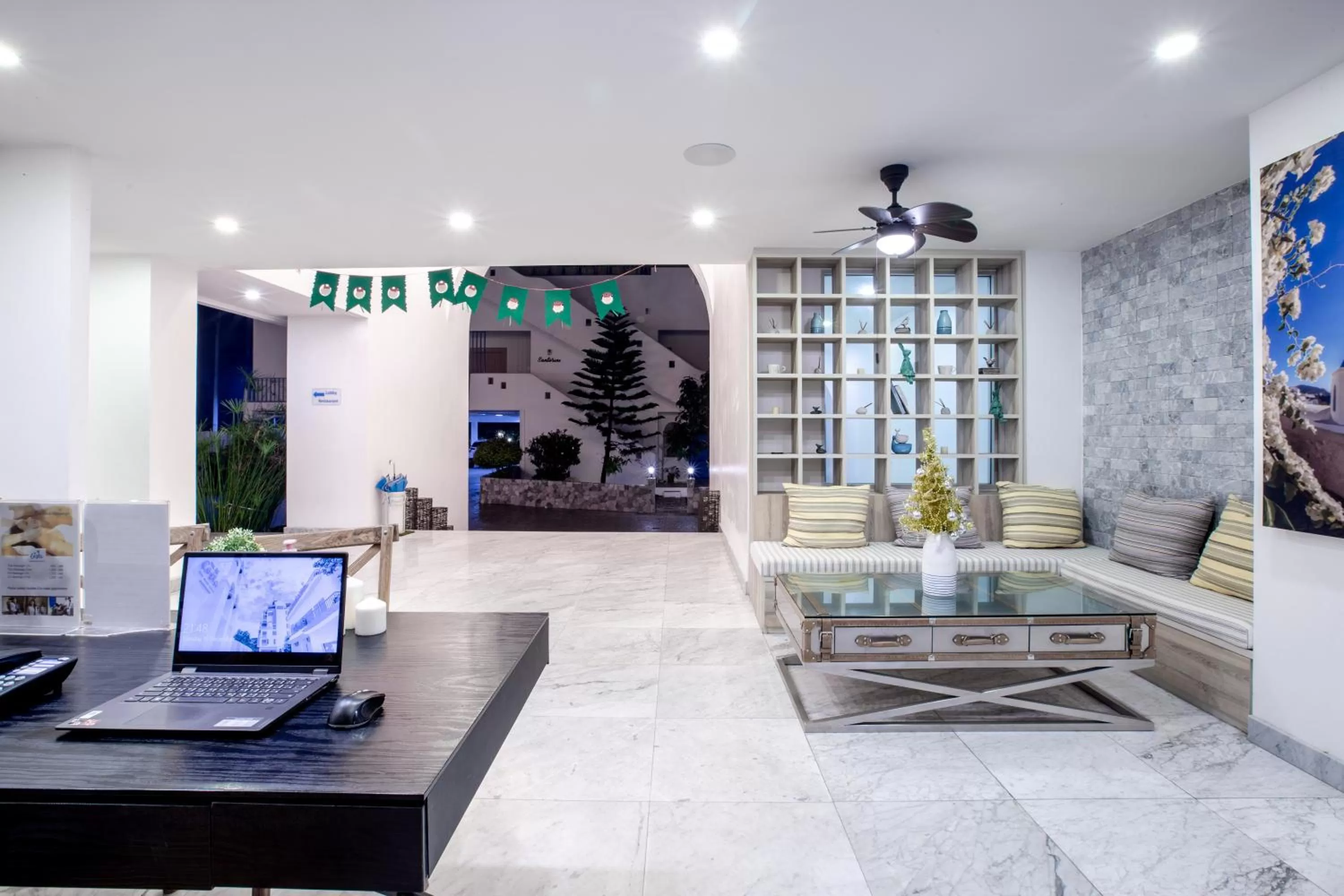 Lobby or reception in Costa Beach Residence & Jacuzzi