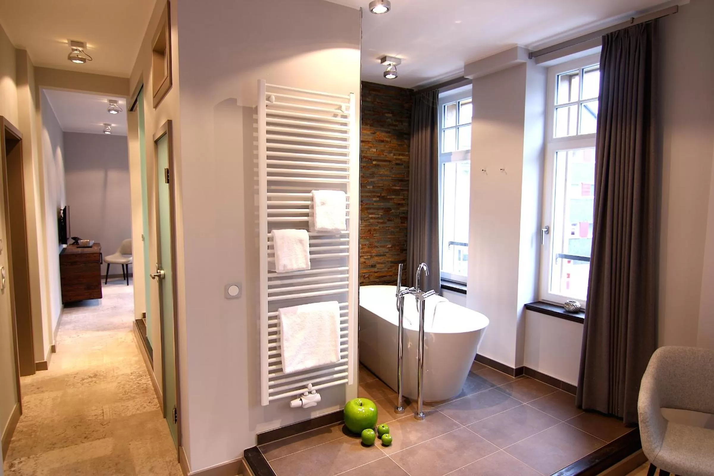 Photo of the whole room in StrandBerg's Designhotel Viktoria