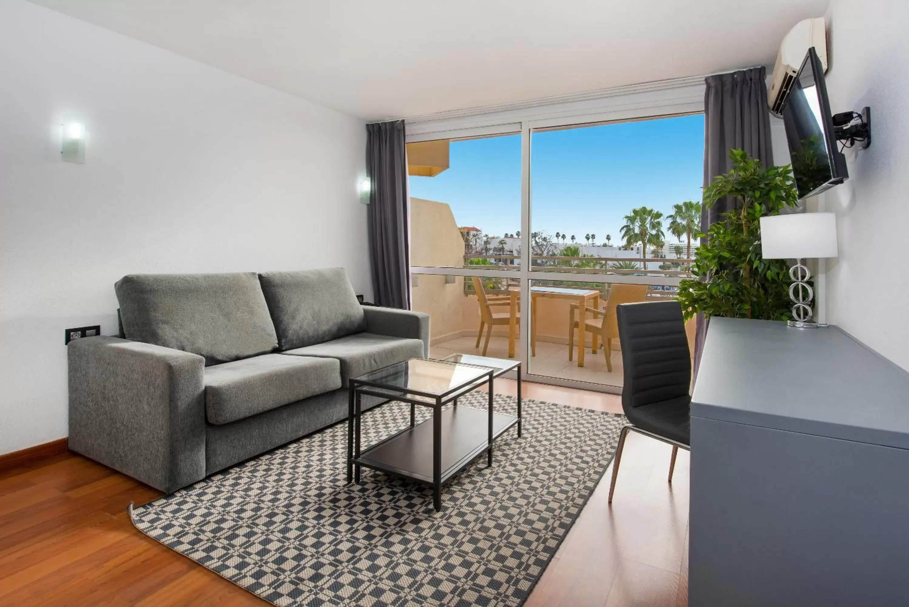 Suite in Olé Tropical Tenerife Suite in Olé Tropical Tenerife