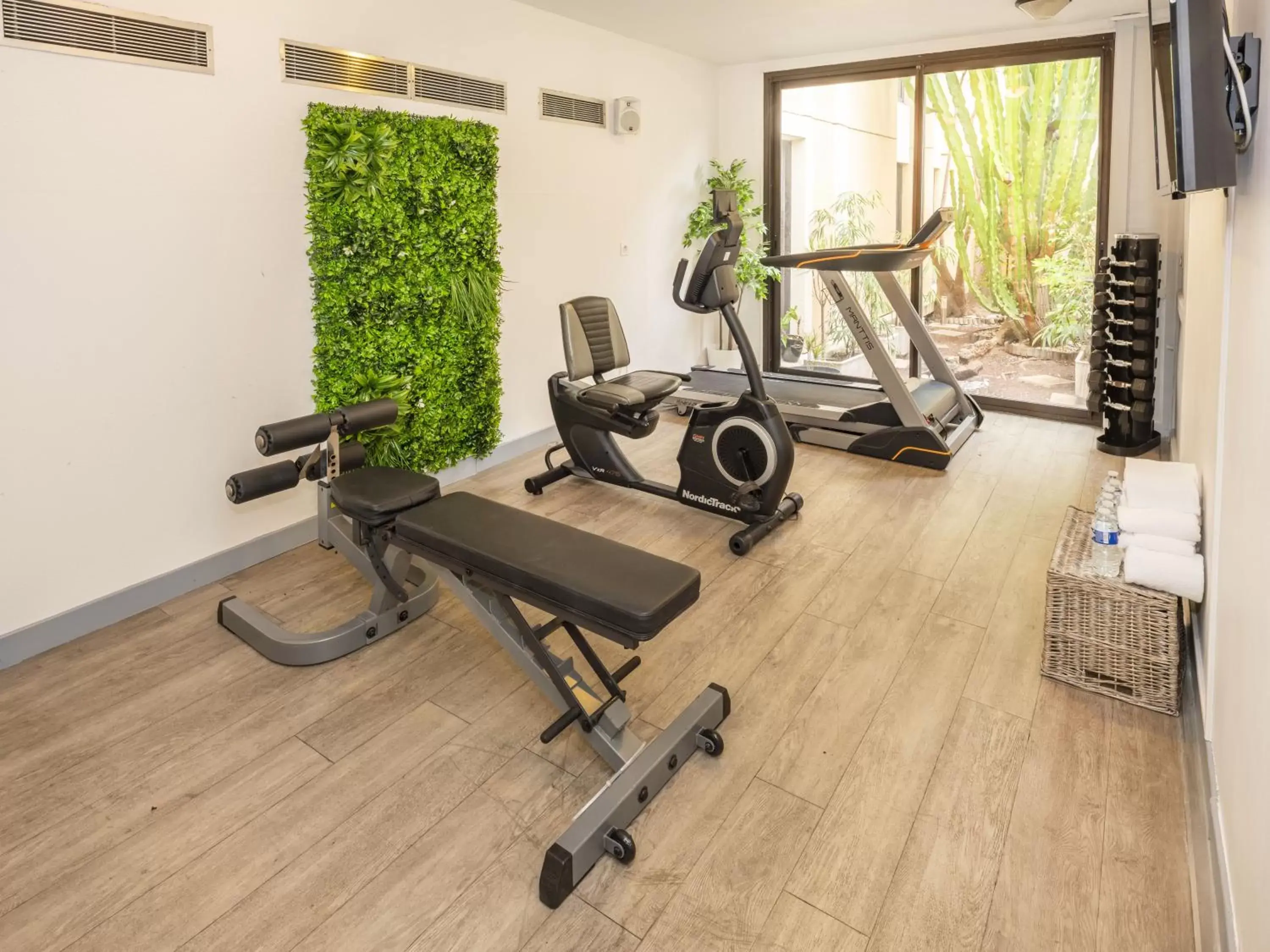 Fitness centre/facilities, Fitness Center/Facilities in Hotel Nice Riviera