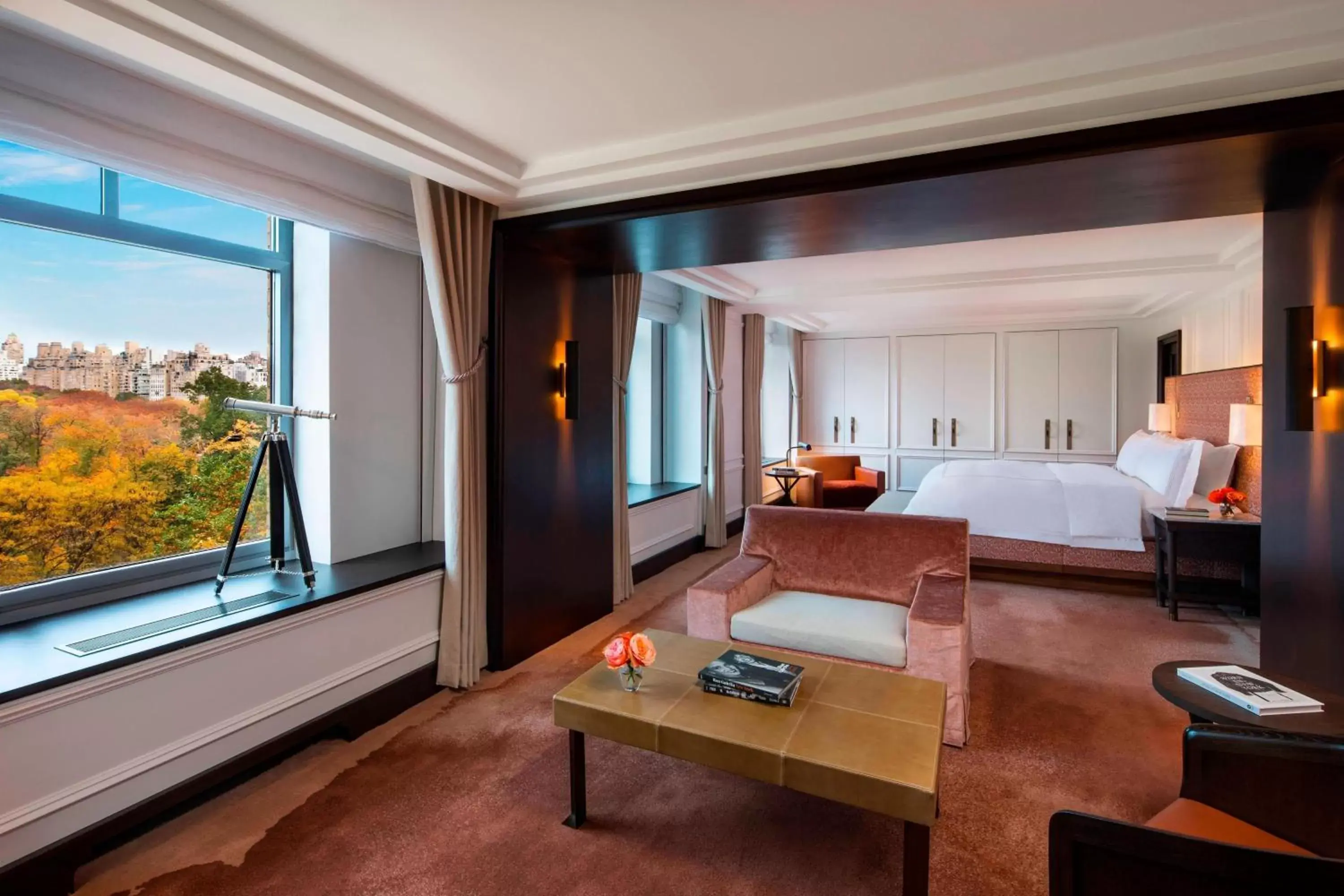 Bedroom, Seating Area in The Ritz-Carlton New York, Central Park