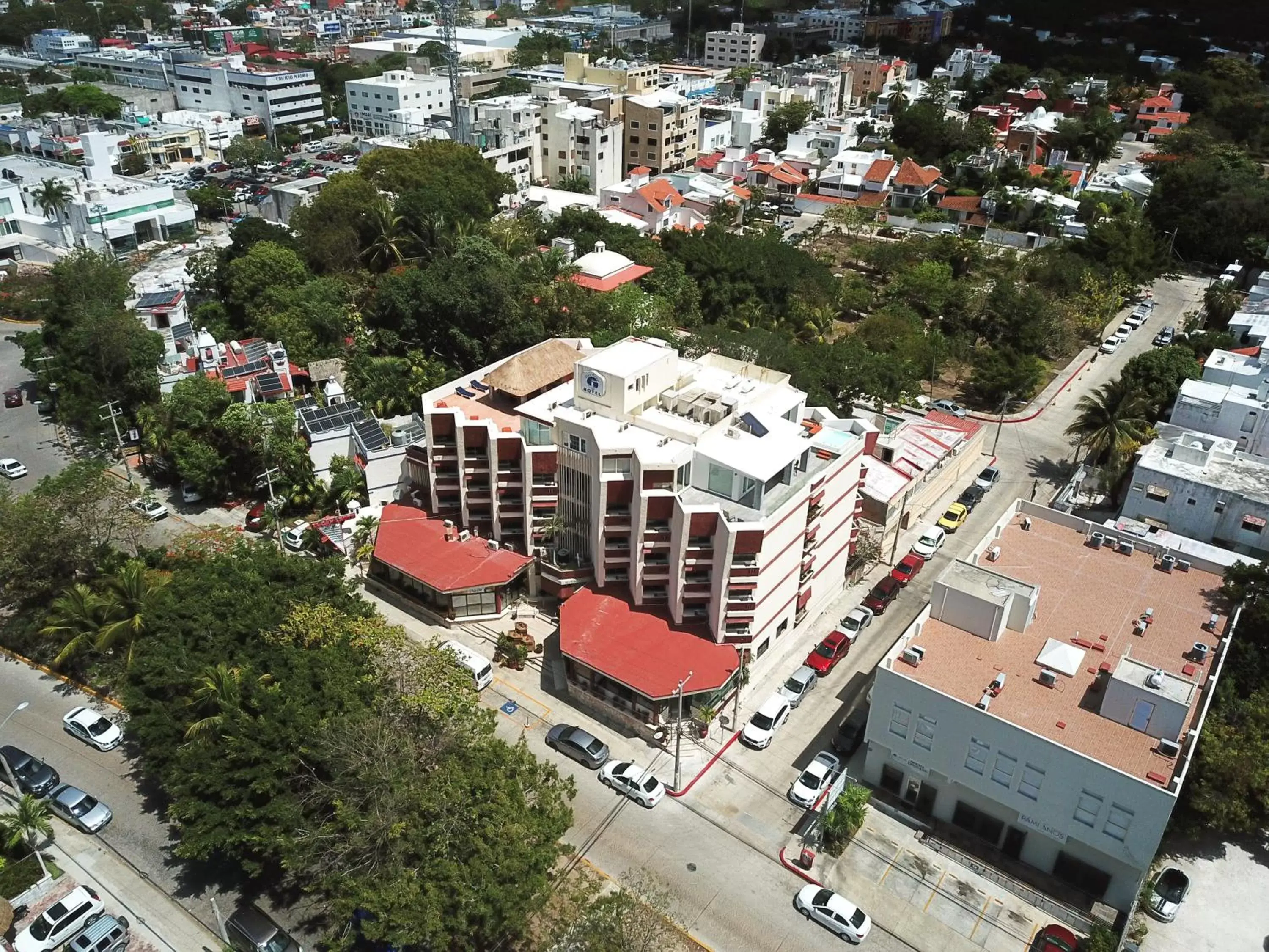 Bird's eye view, Bird's-eye View in Hotel Plaza Kokai Cancún