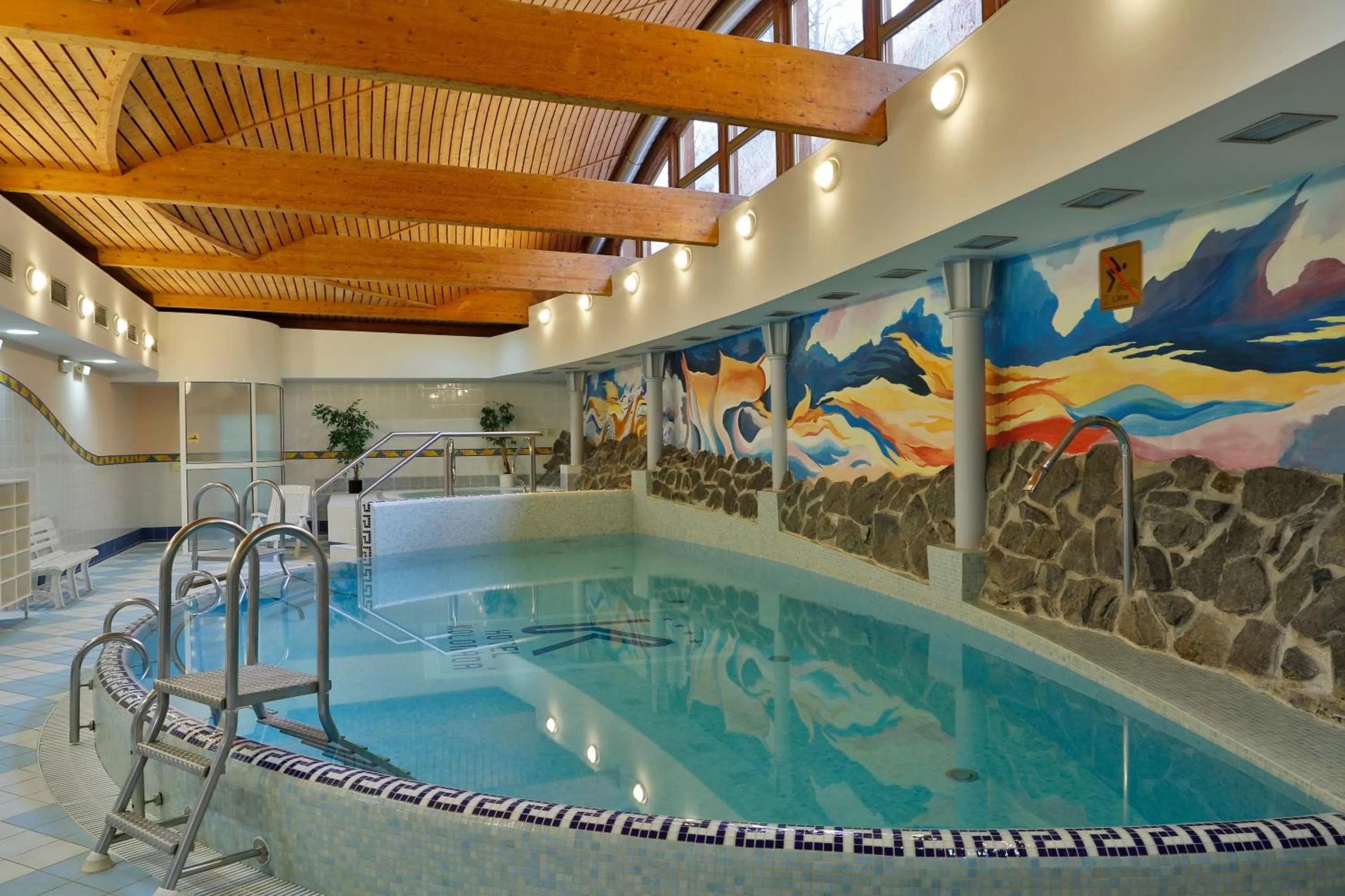 Pool view in Hotel Kolonada