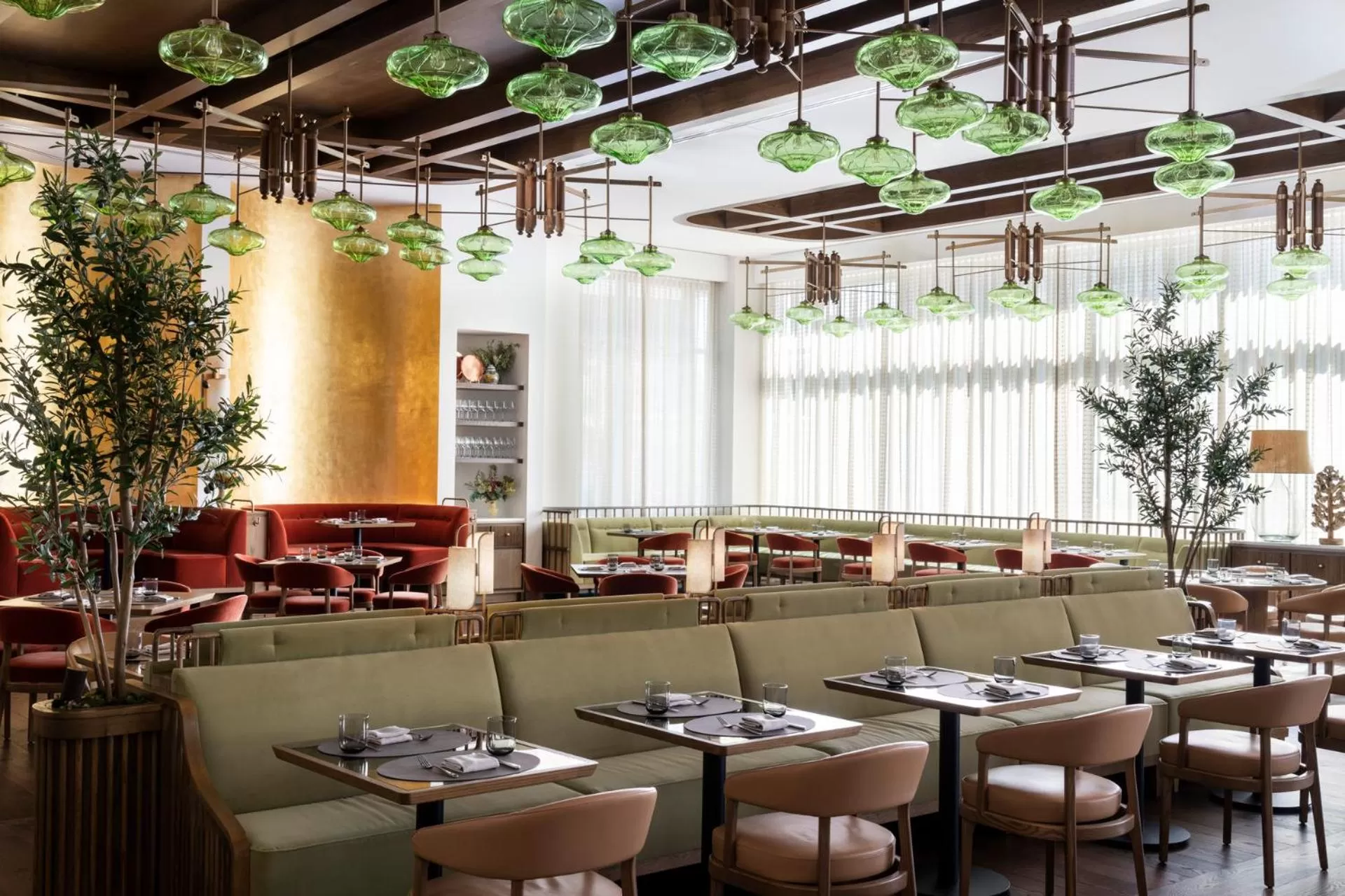 Restaurant/places to eat in Four Seasons Hotel Minneapolis