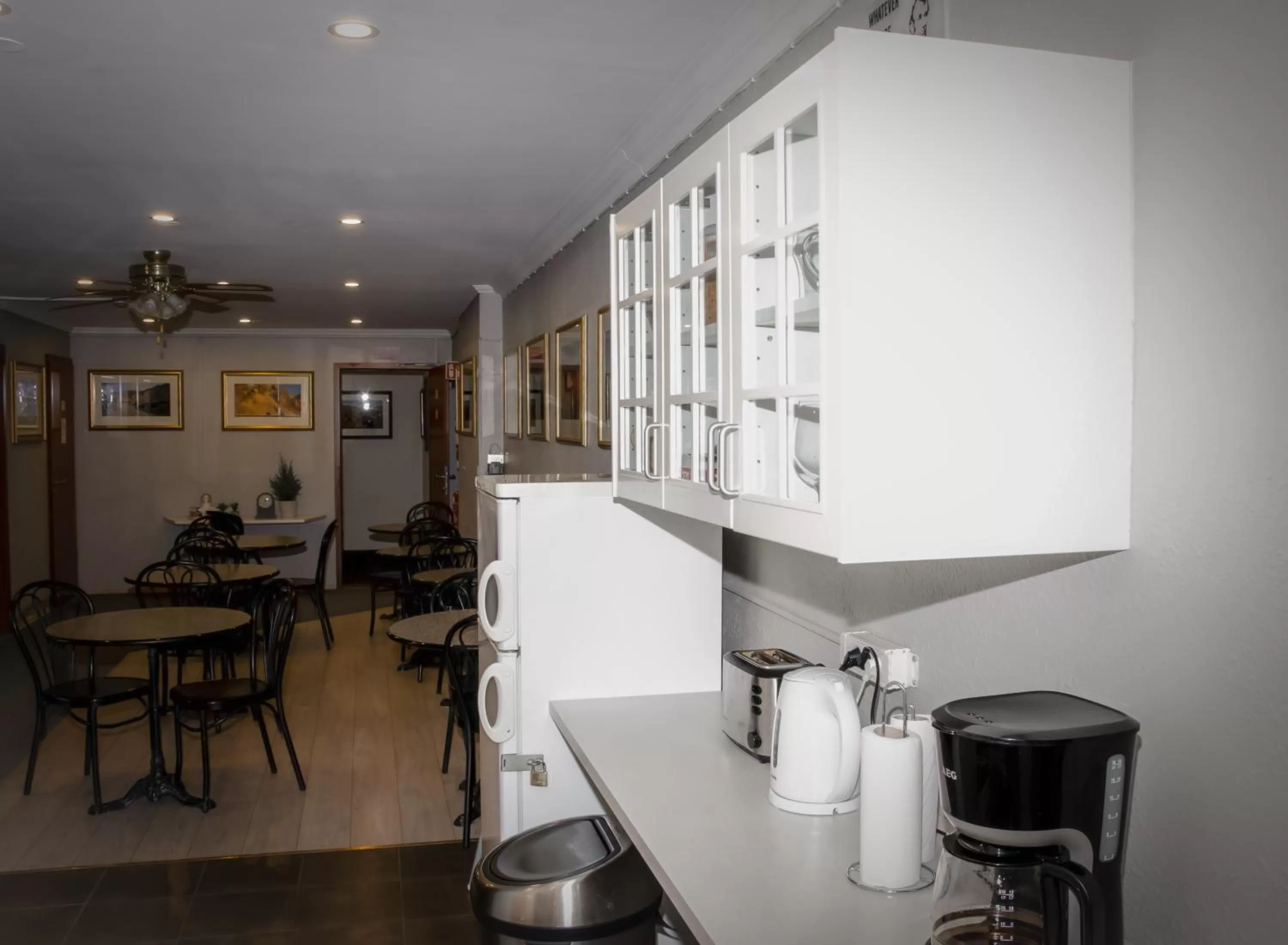 Coffee/tea facilities in B&B Guesthouse - Bed and Breakfast Keflavik Centre