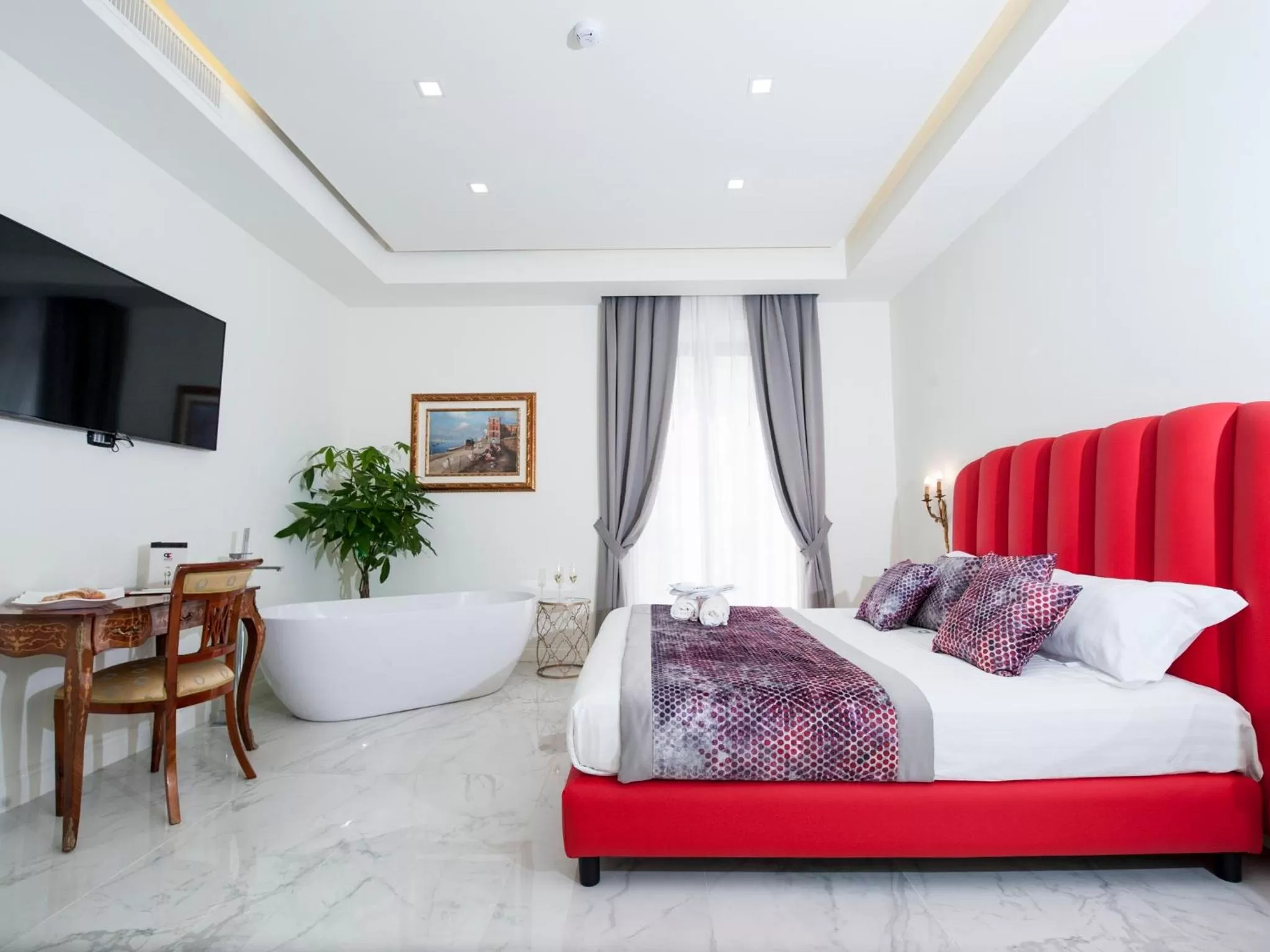 Photo of the whole room, Bed in Palazzo Firenze