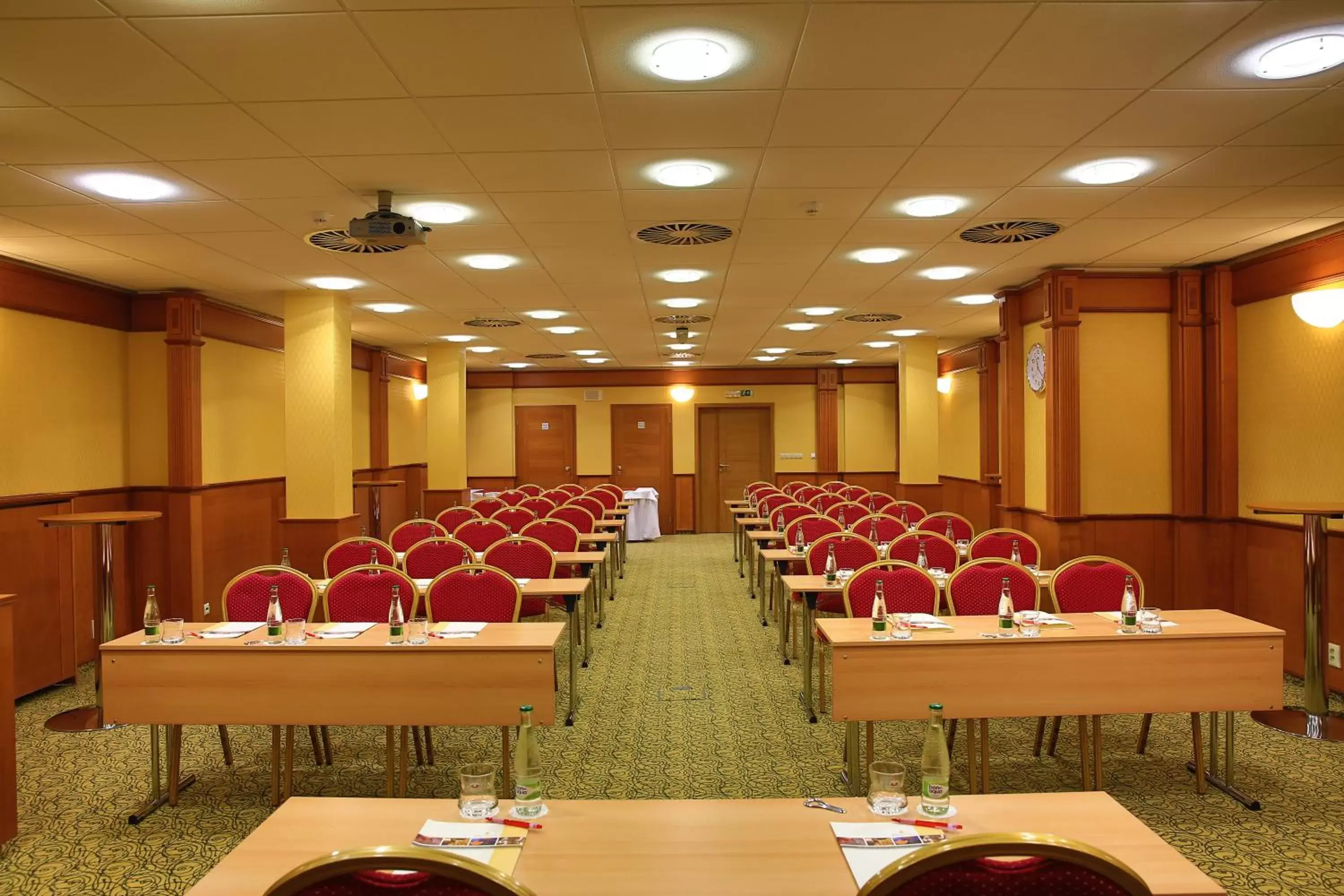 Business facilities in PRIMAVERA Hotel & Congress centre