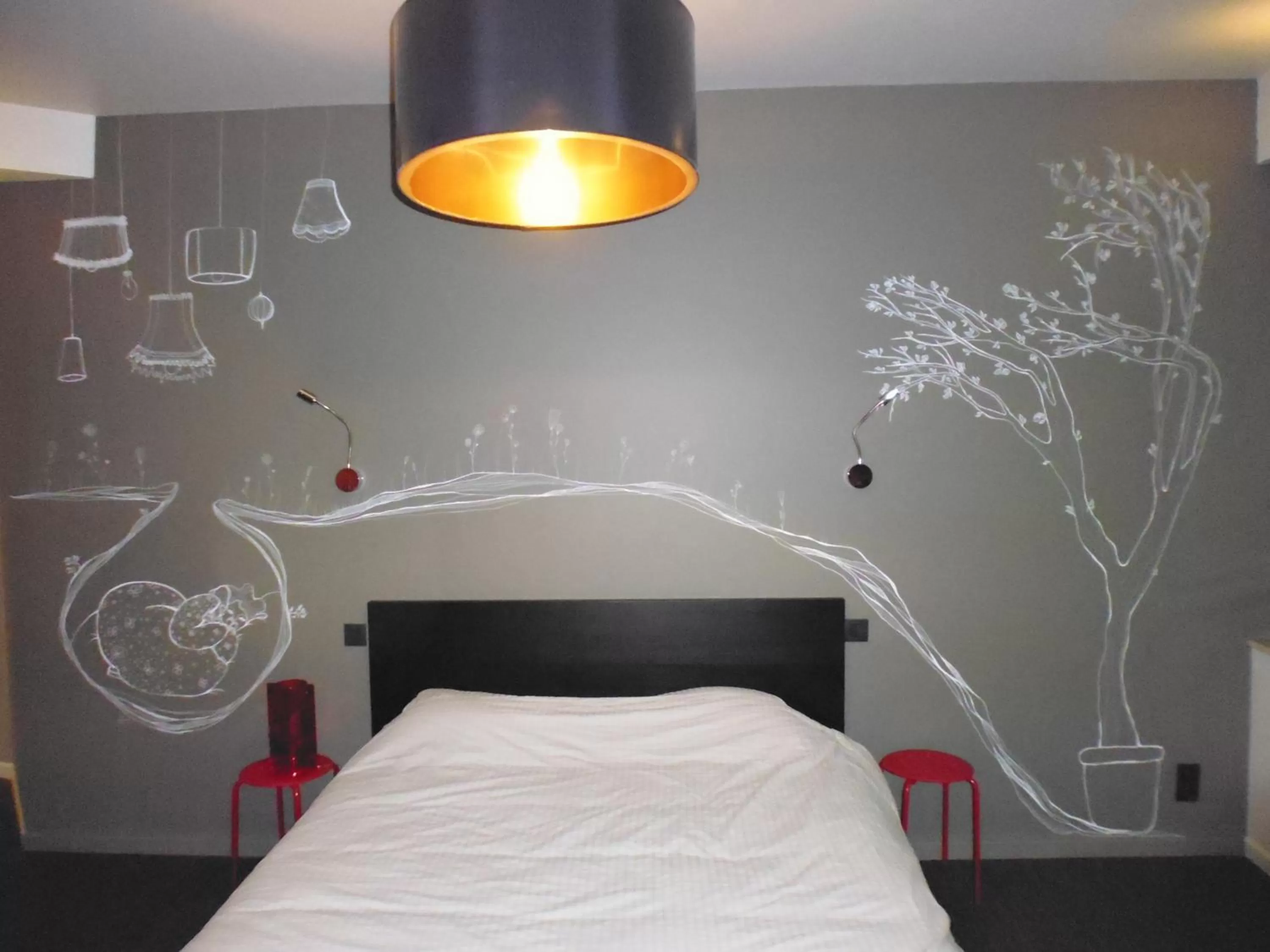 Bed in Gîte Les 4 Vins