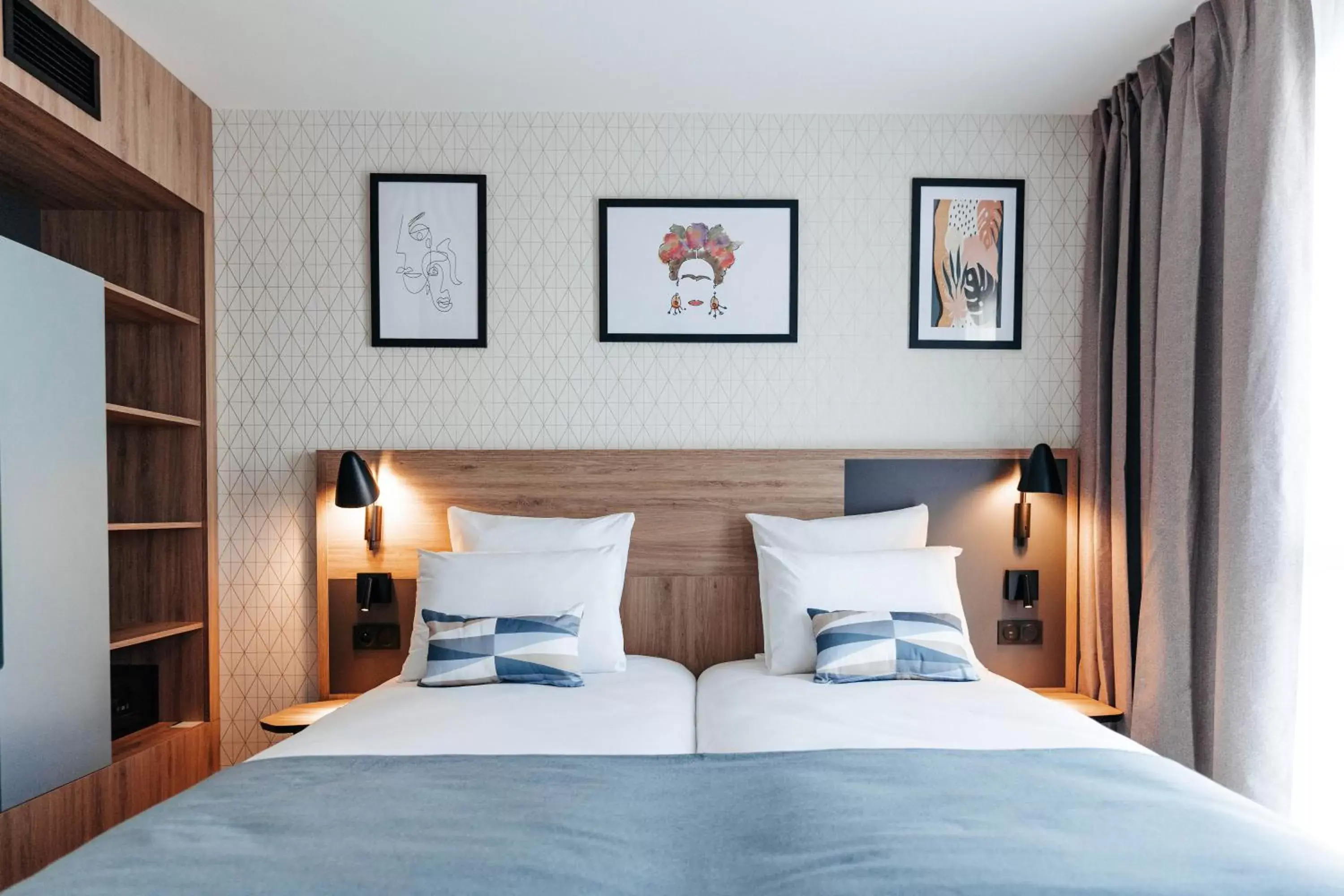 Bed in Appart'City Collection Saint Germain en Laye Bed in Appart'City Collection Saint Germain en Laye