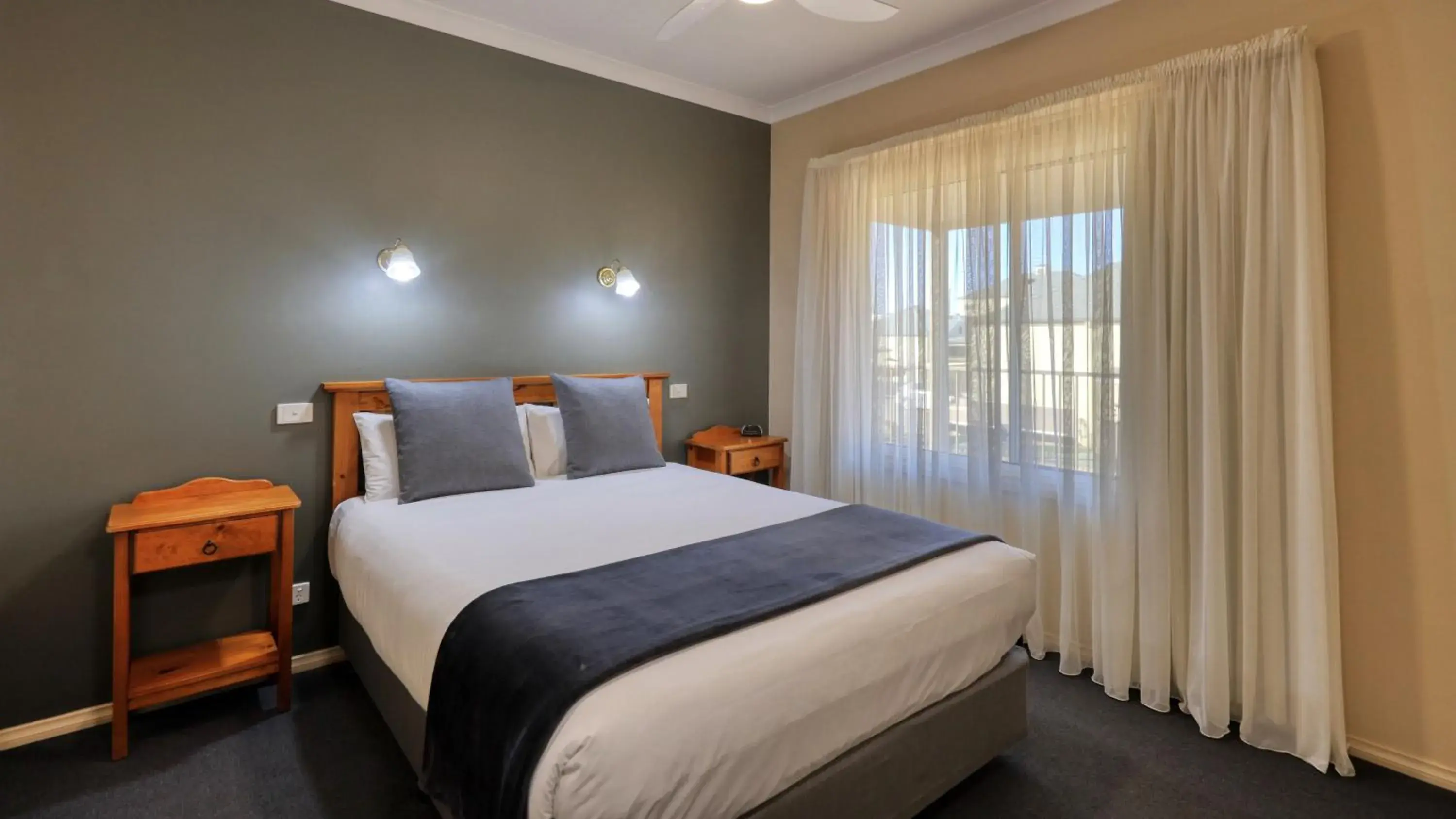 Bed in Bridges on Meninya Motel & Apartments Bed in Bridges on Meninya Motel & Apartments