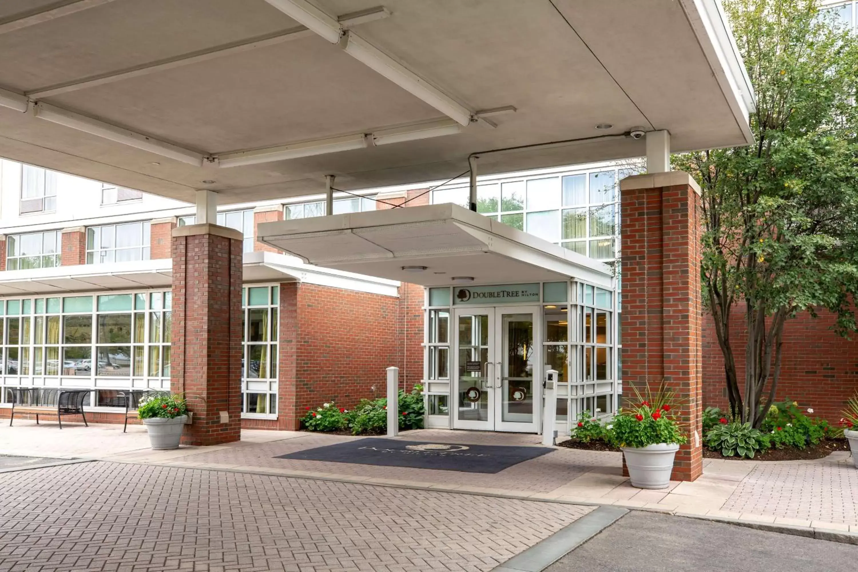 Property building in DoubleTree by Hilton Hotel Boston Bayside Property building in DoubleTree by Hilton Hotel Boston Bayside