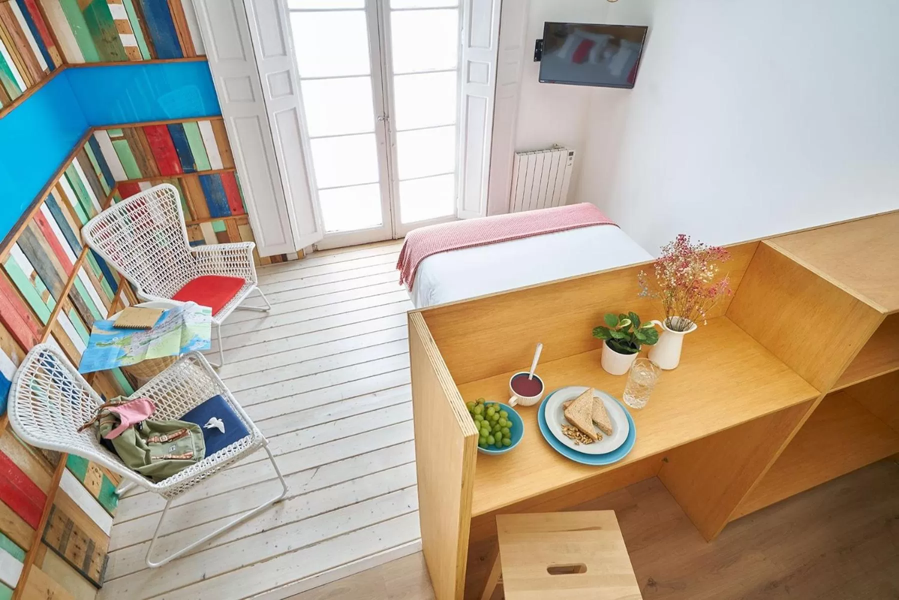 Dining area, Bed in Urban Suite Santander