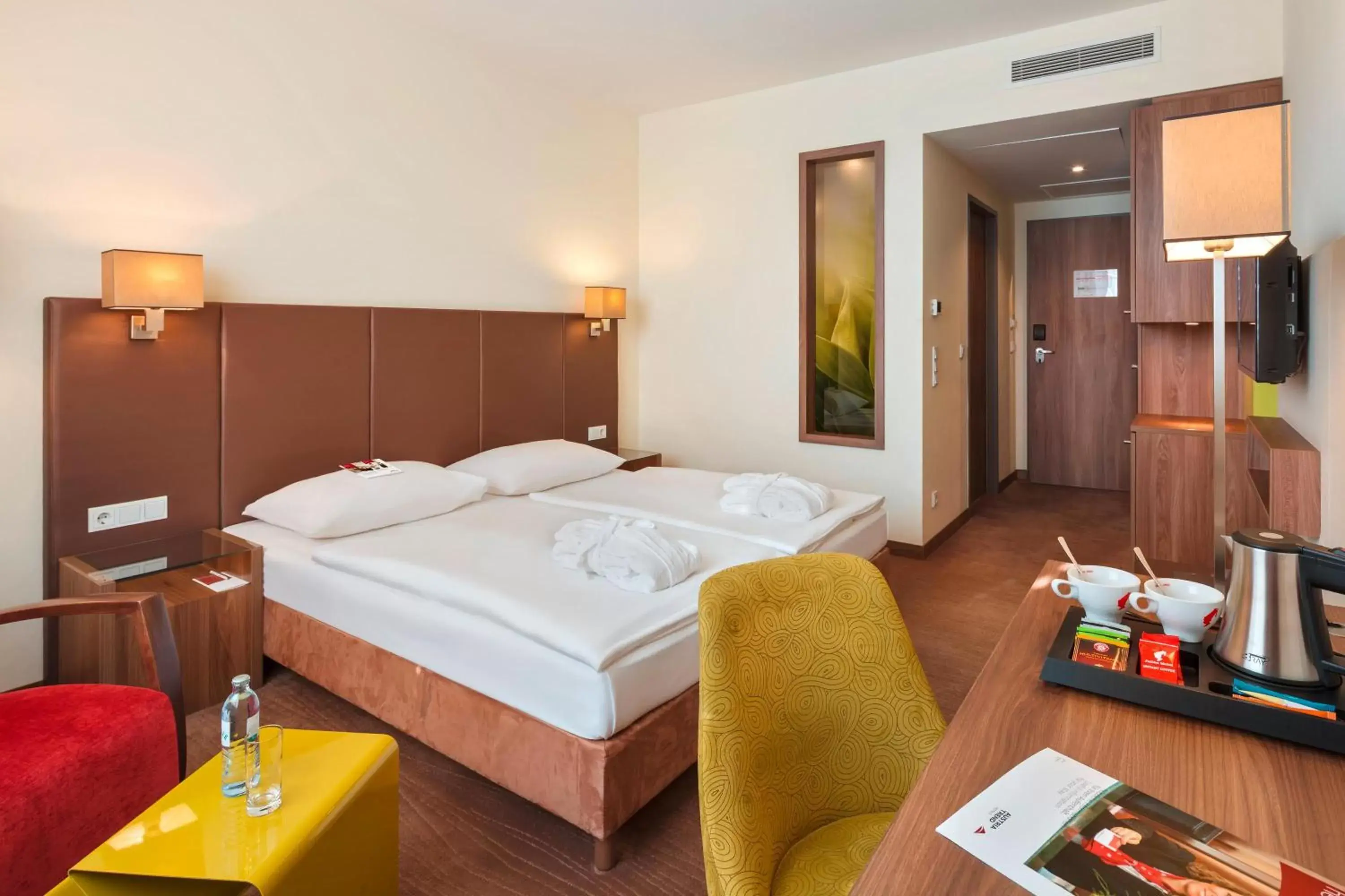 Bed in Austria Trend Hotel Doppio Wien