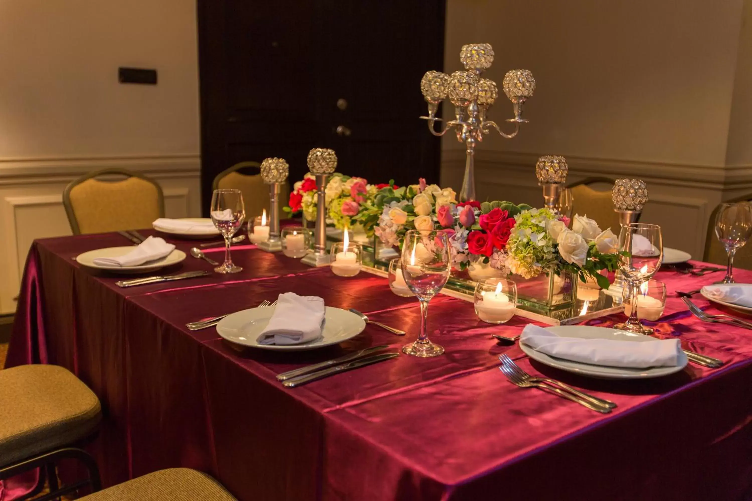 Banquet/Function facilities in Hotel Clarion Suites Guatemala